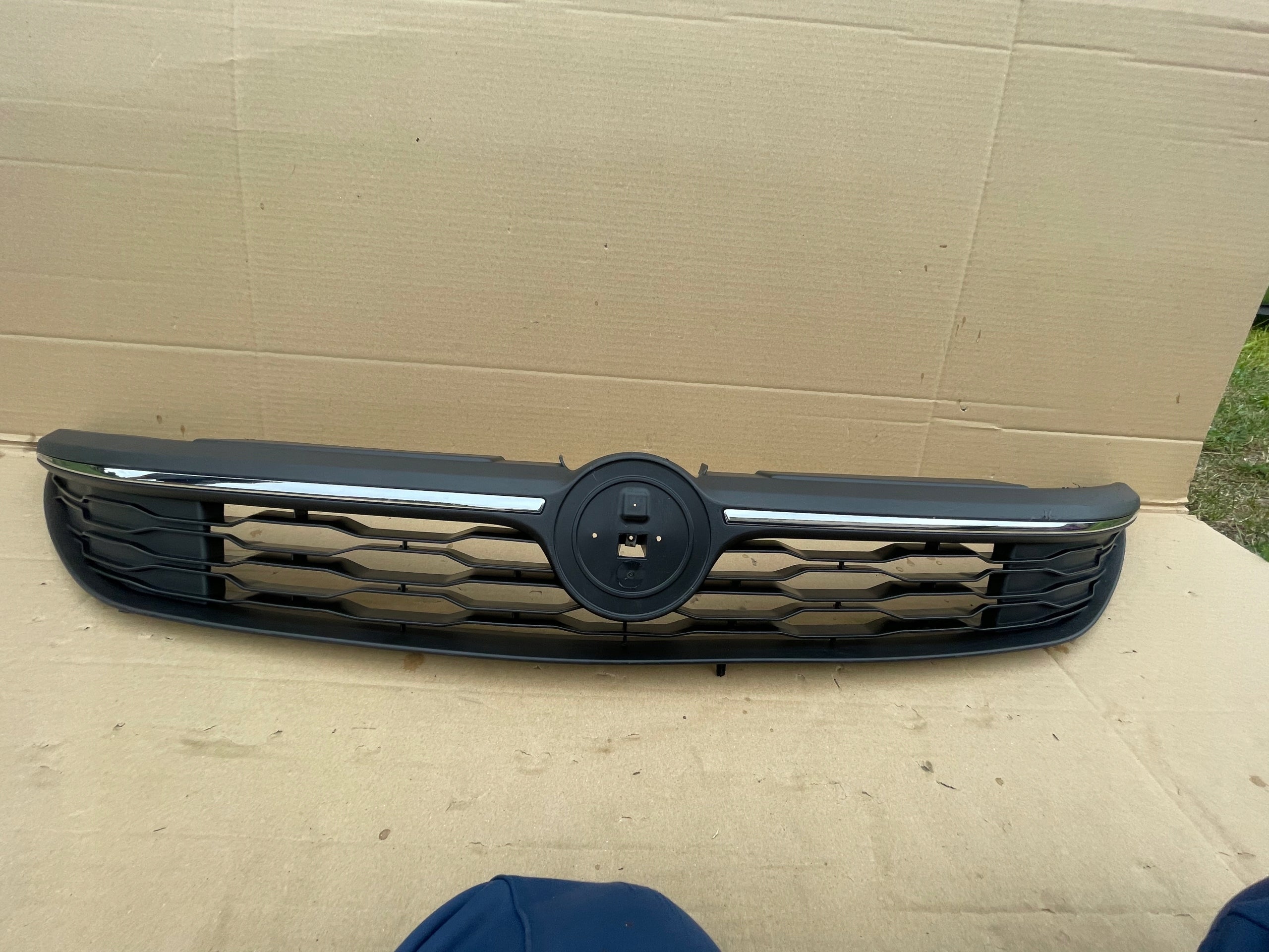 Kühlergrill Fiat DOBLO FRONTGRILL 7355942047 Kühlergitter