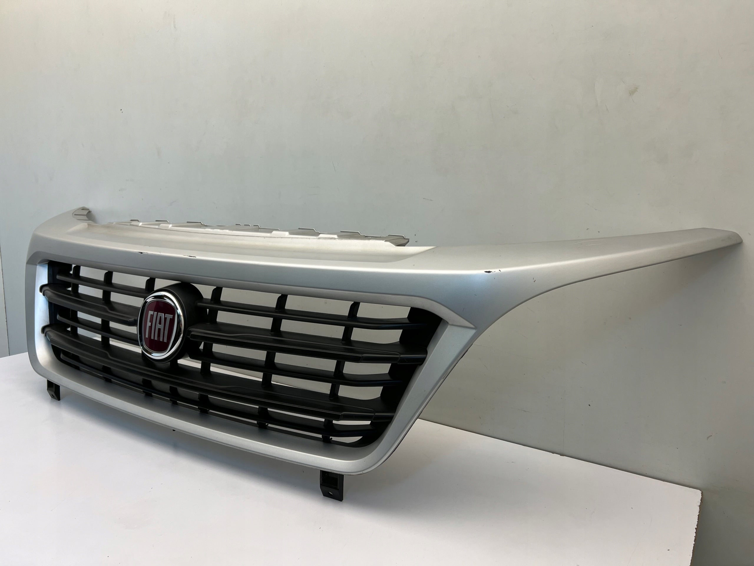 Kühlergrill Fiat DUCATO FRONTGRILL 1807215118 Kühlergitter