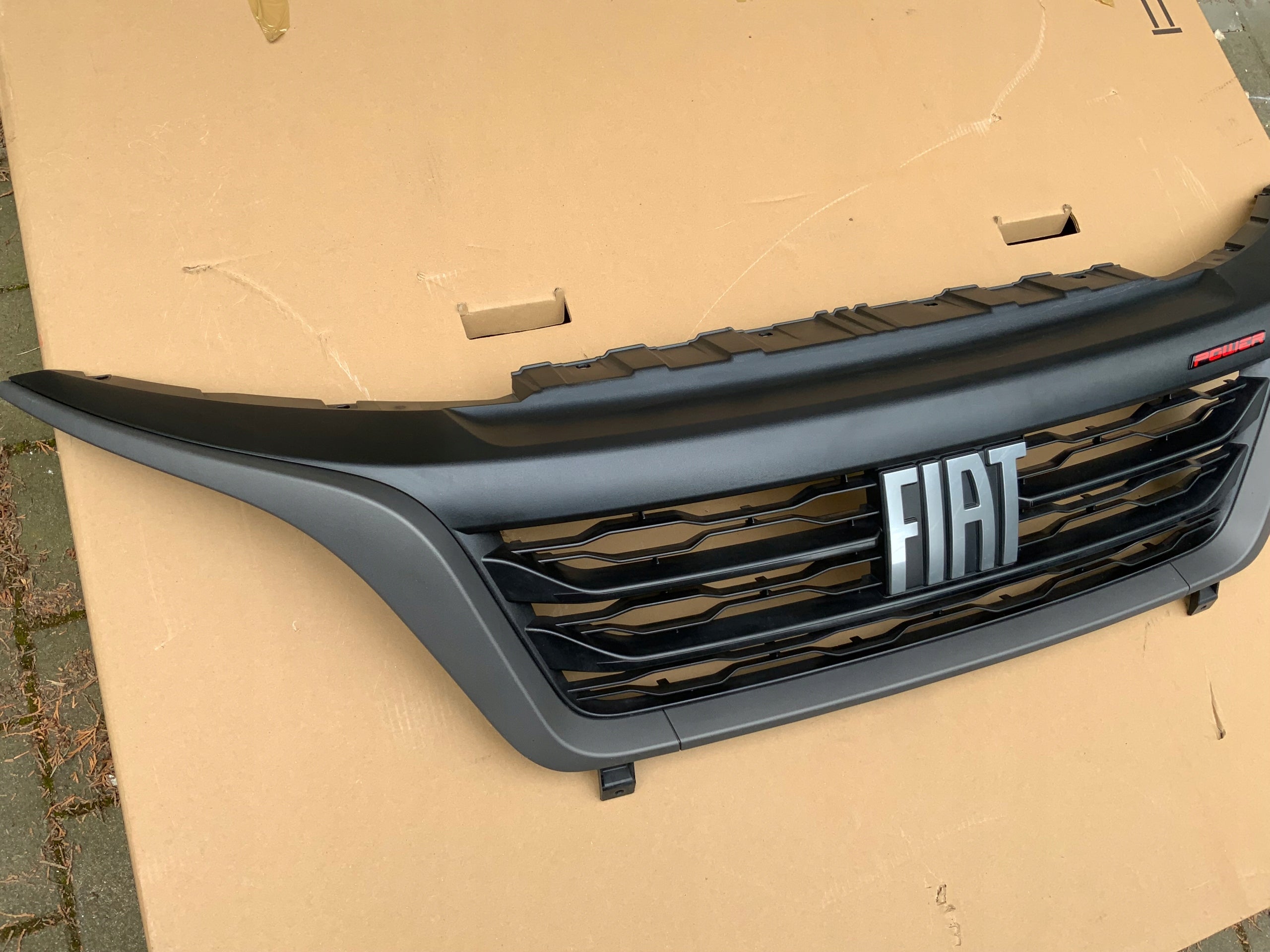 Kühlergrill Fiat 131 DUCATO FRONTGRILL 1318394070 Kühlergitter