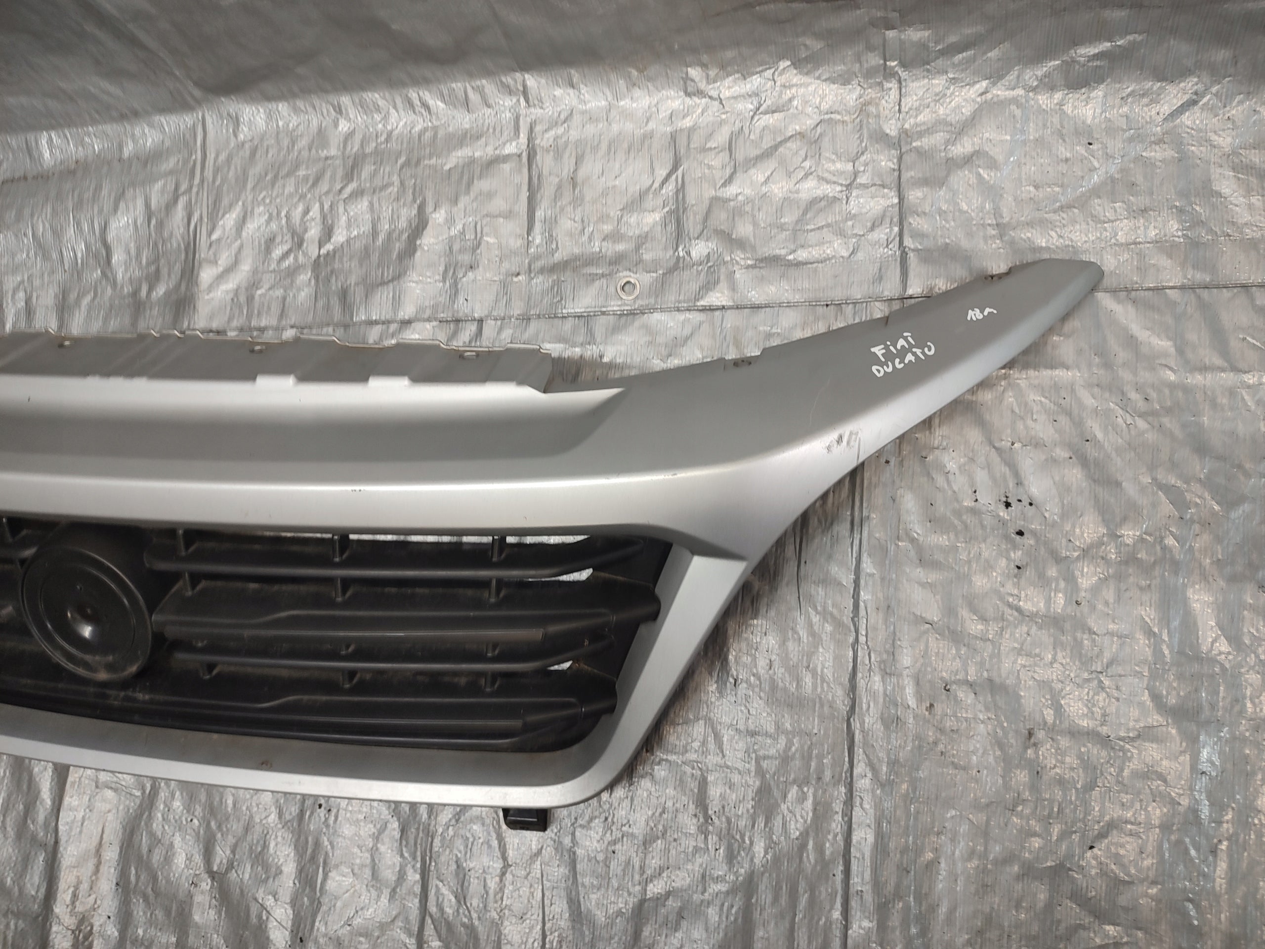 Kühlergrill Fiat DUCATO FRONTGRILL 16051605 Kühlergitter