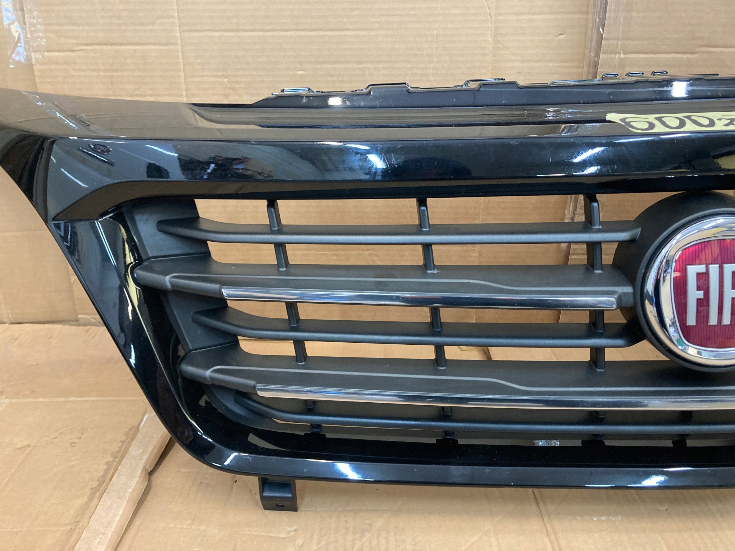 Kühlergrill Fiat DUCATO FRONTGRILL 1807215118 Kühlergitter