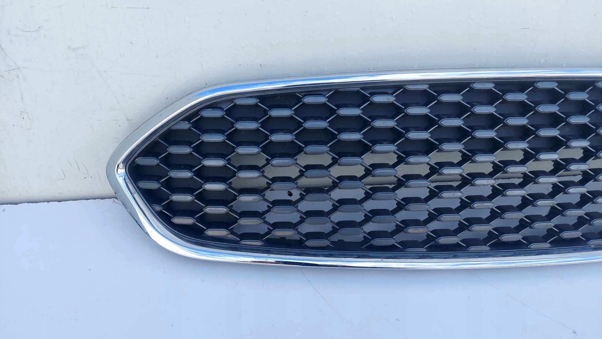 Kühlergrill Ford KA PLUS 2 I 1 4 FRONTGRILL BB7081DJ7BB7 Kühlergitter