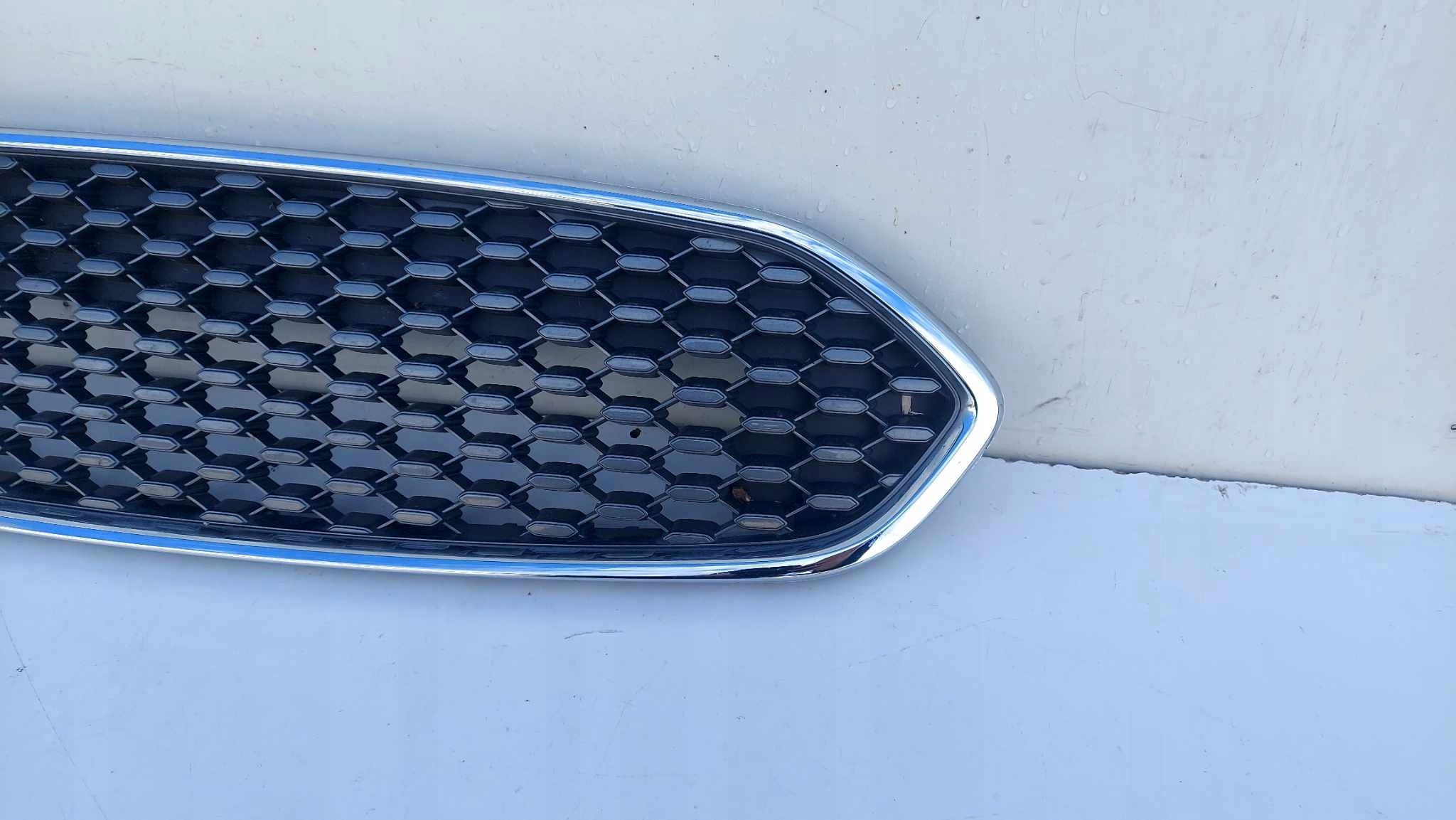 Kühlergrill Ford KA PLUS 2 I 1 4 FRONTGRILL BB7081DJ7BB7 Kühlergitter