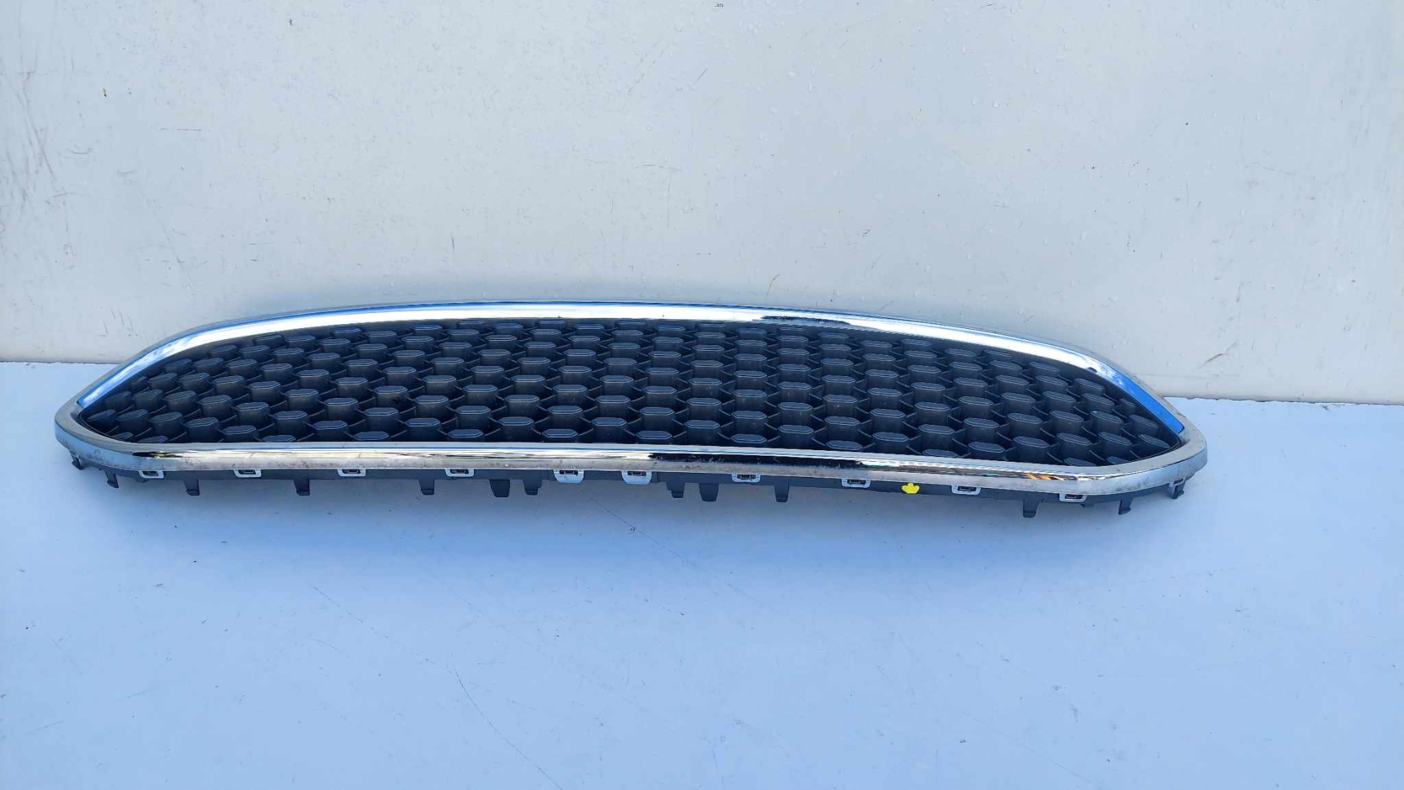 Kühlergrill Ford KA PLUS 2 I 1 4 FRONTGRILL BB7081DJ7BB7 Kühlergitter