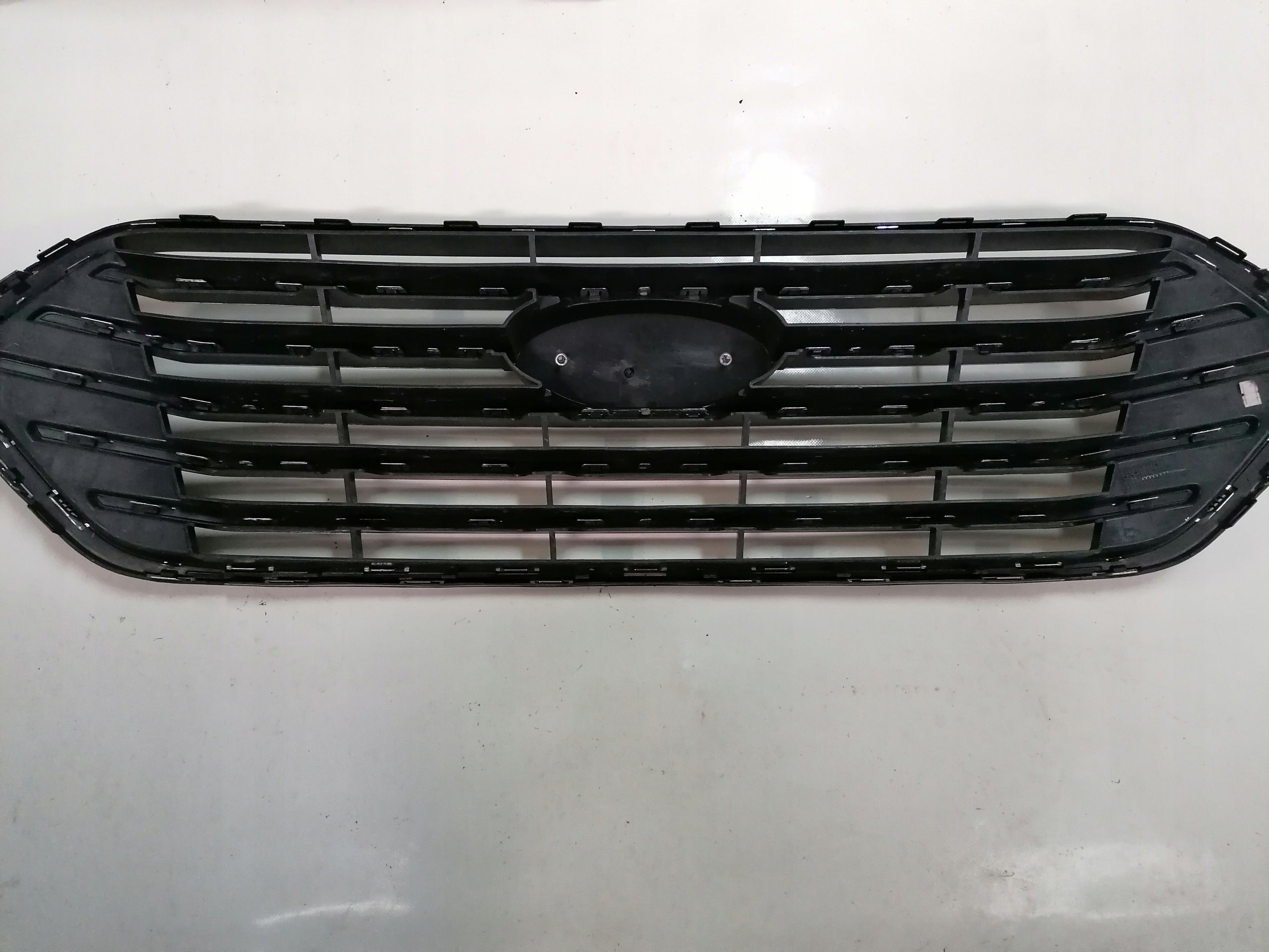 Kühlergrill Ford I 1 2 FRONTGRILL JK2117B968CE Kühlergitter