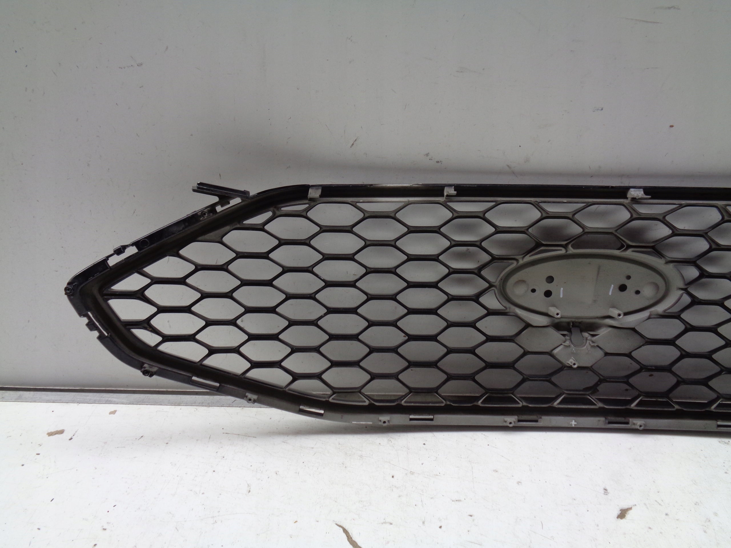 Kühlergrill Ford EDGE I 1 FRONTGRILL Kühlergitter