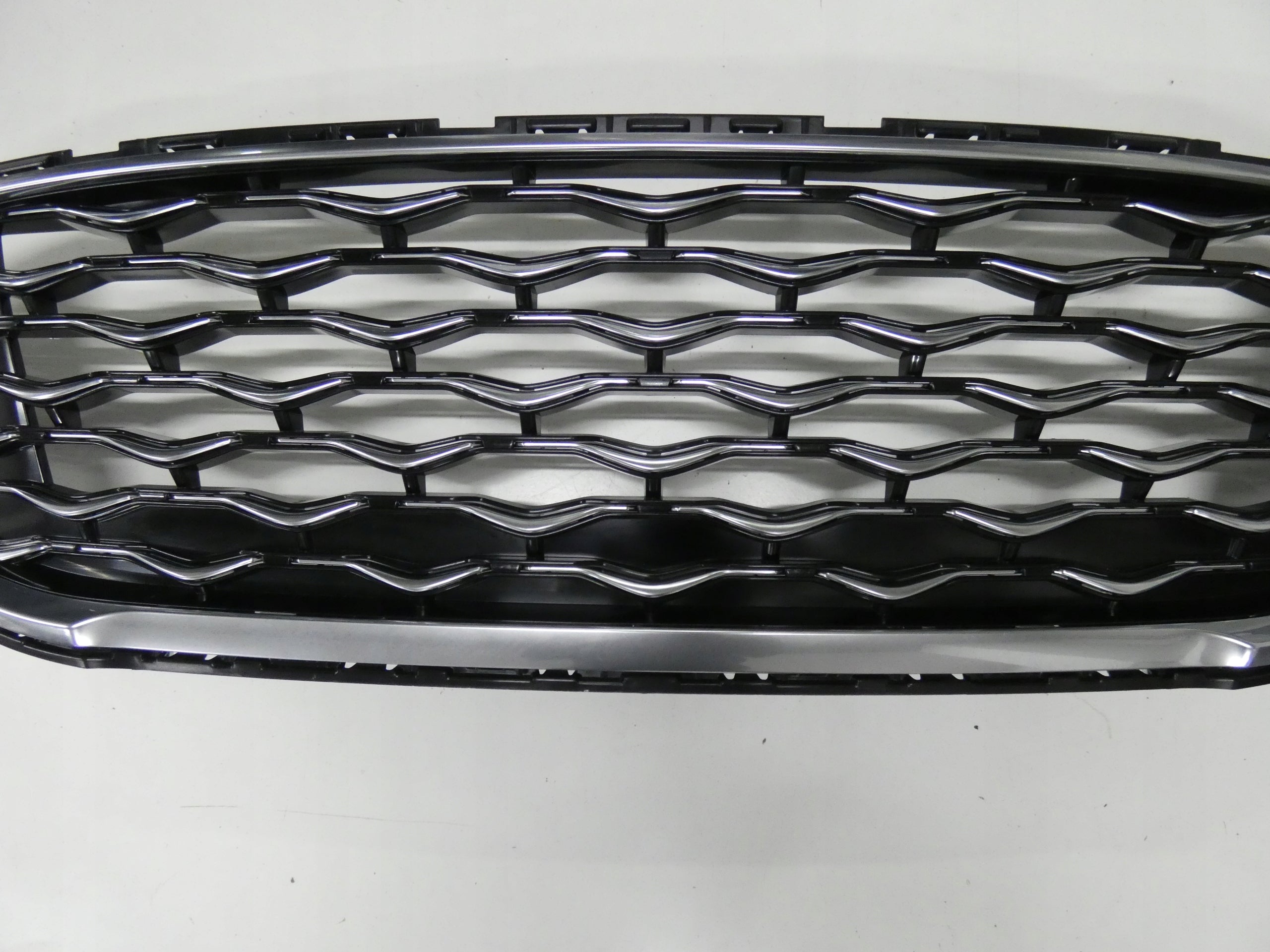 Kühlergrill Ford I GALAXY FRONTGRILL LM2B8200VPIA Kühlergitter