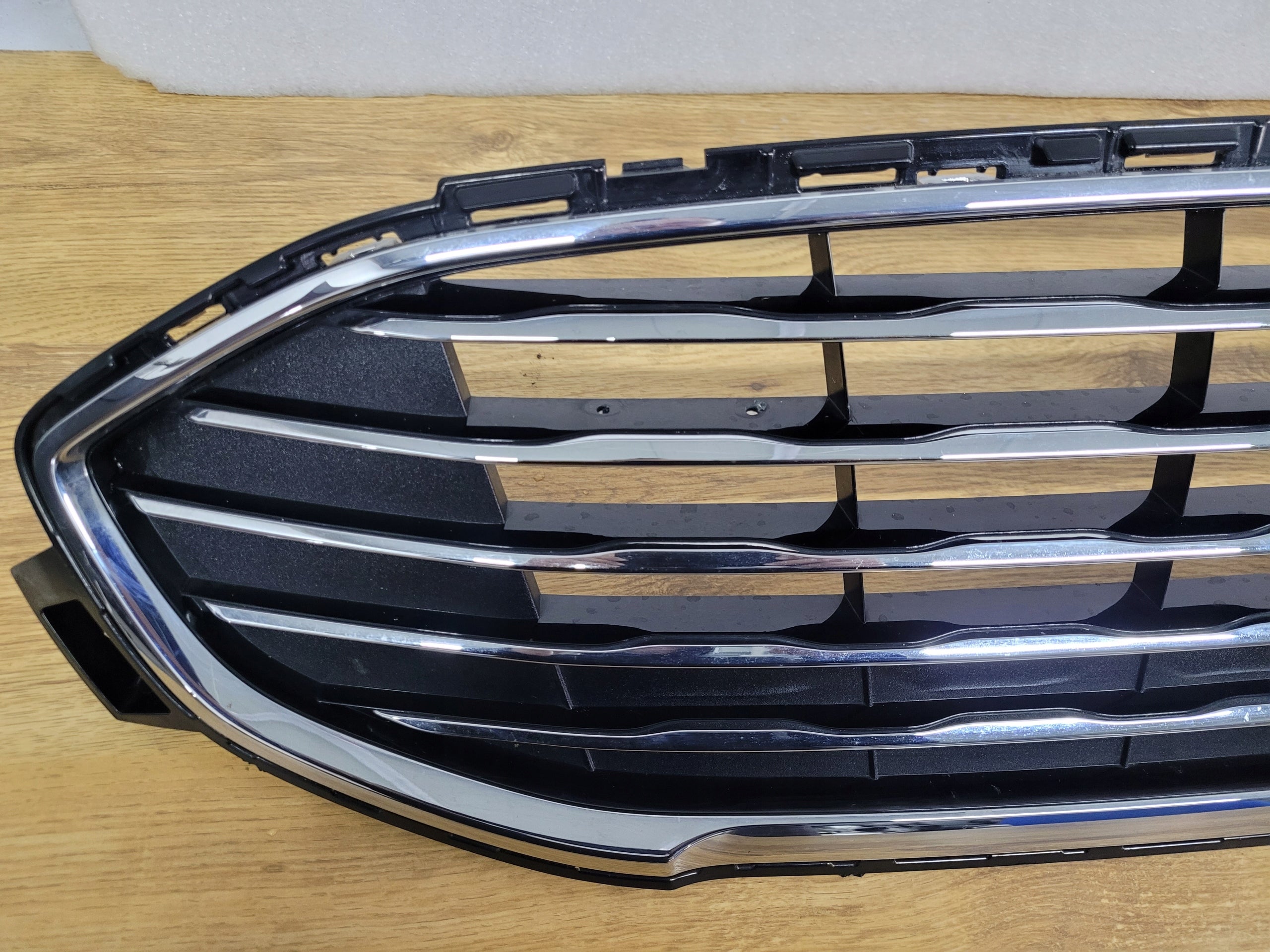 Kühlergrill Ford I GALAXY 3 2 FRONTGRILL LM2B8200LM2B Kühlergitter