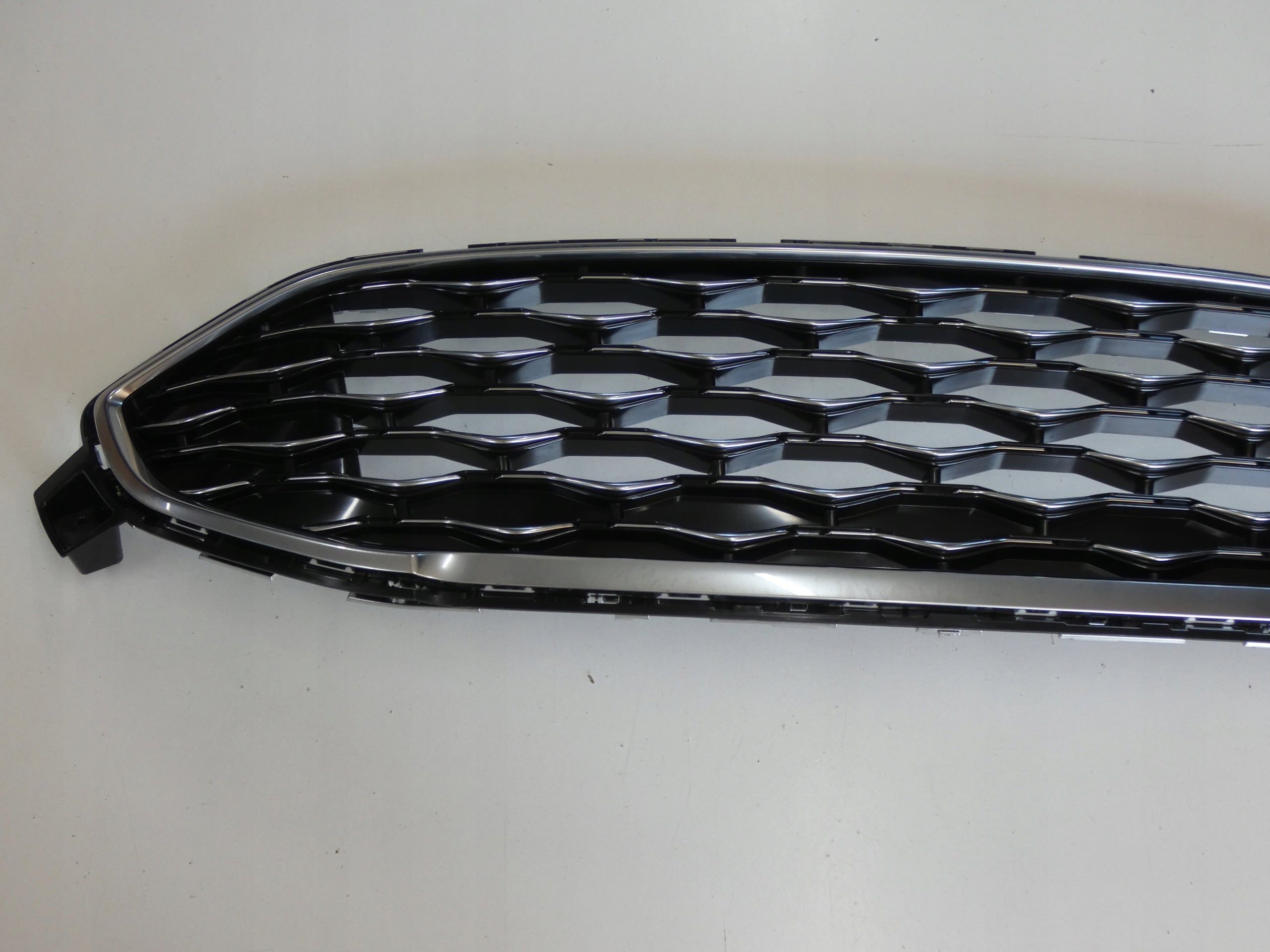 Kühlergrill Ford I GALAXY FRONTGRILL LM2B8200VLM2 Kühlergitter