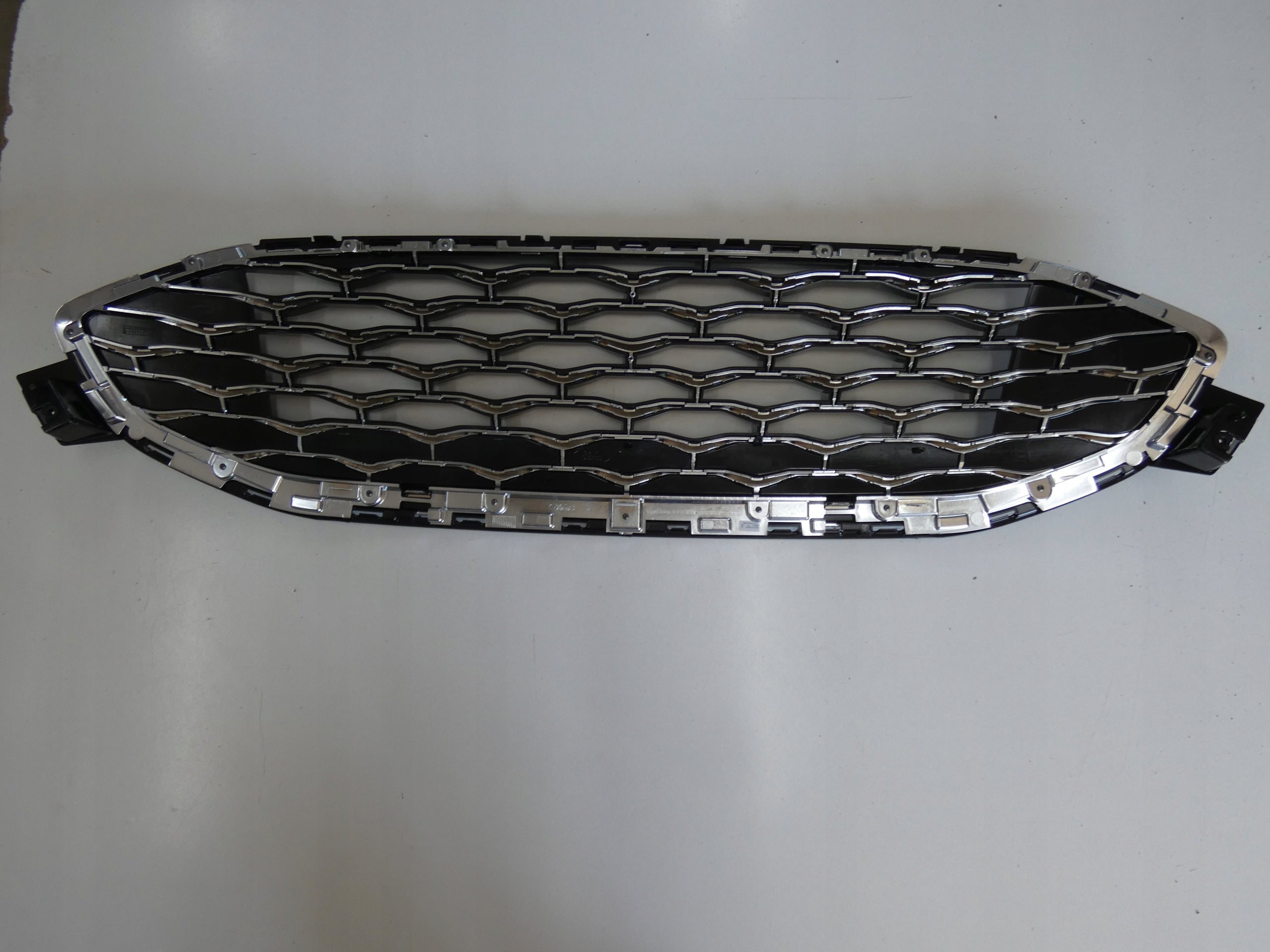 Kühlergrill Ford I GALAXY FRONTGRILL LM2B8200VLM2 Kühlergitter