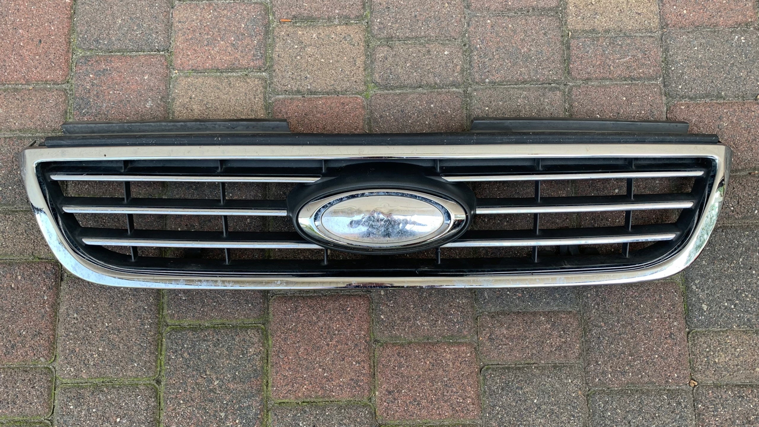 Kühlergrill Ford I 1 2 FRONTGRILL AM218200Aatr Kühlergitter