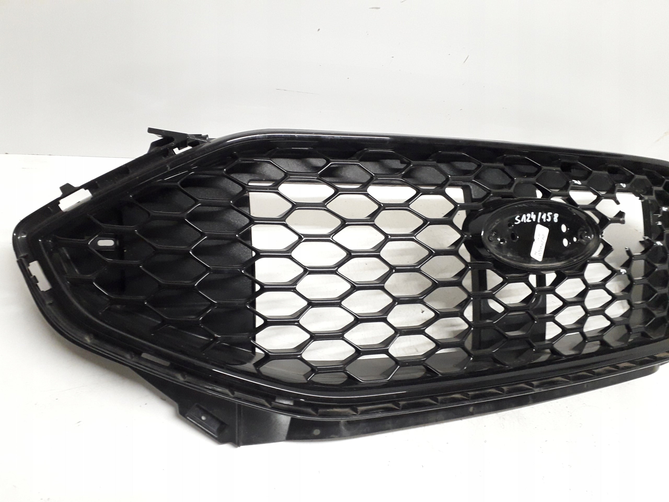 Kühlergrill Ford 2 EDGE I 1 4 FRONTGRILL KT4B8200FORD Kühlergitter