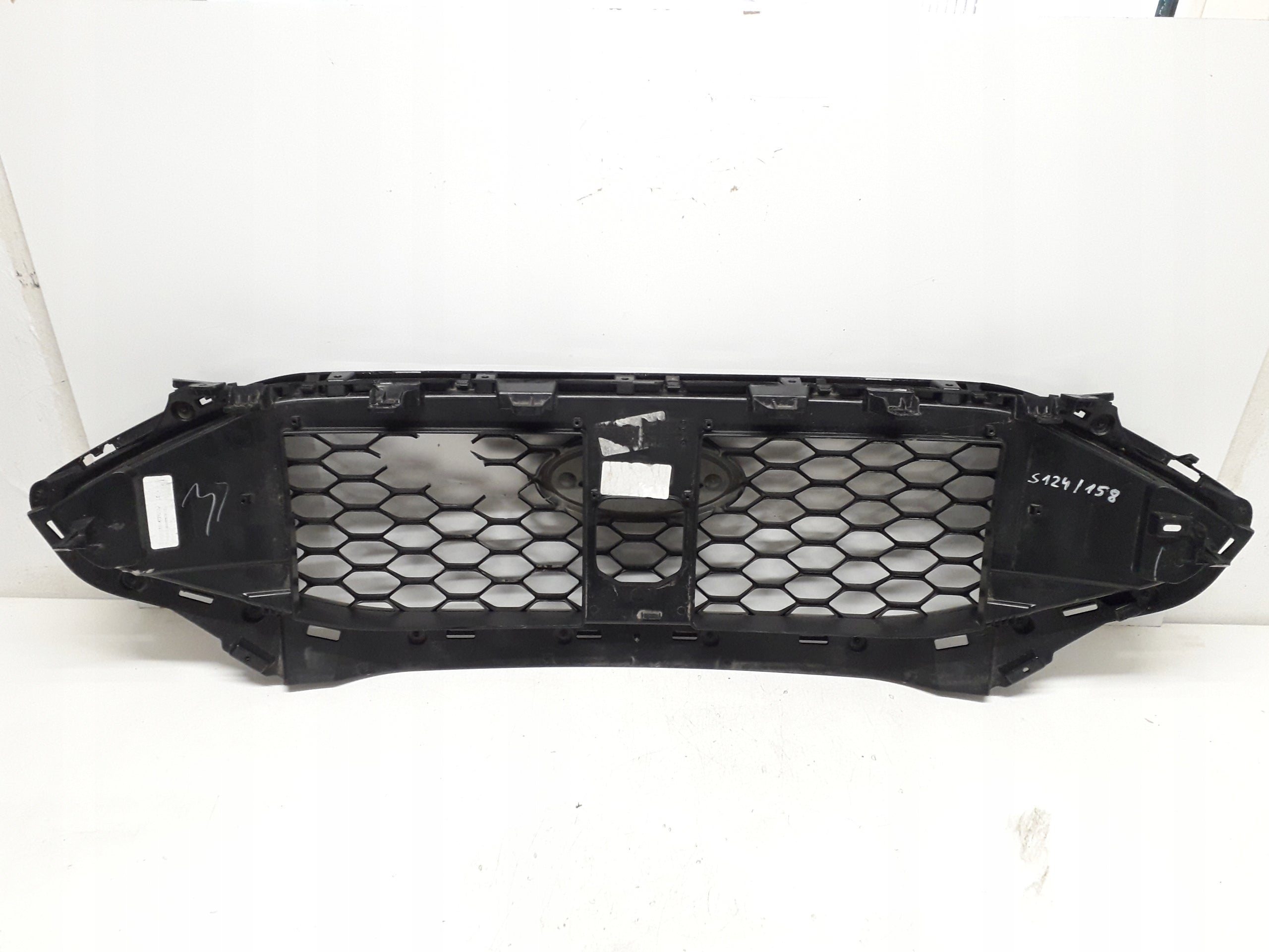 Kühlergrill Ford 2 EDGE I 1 4 FRONTGRILL KT4B8200FORD Kühlergitter