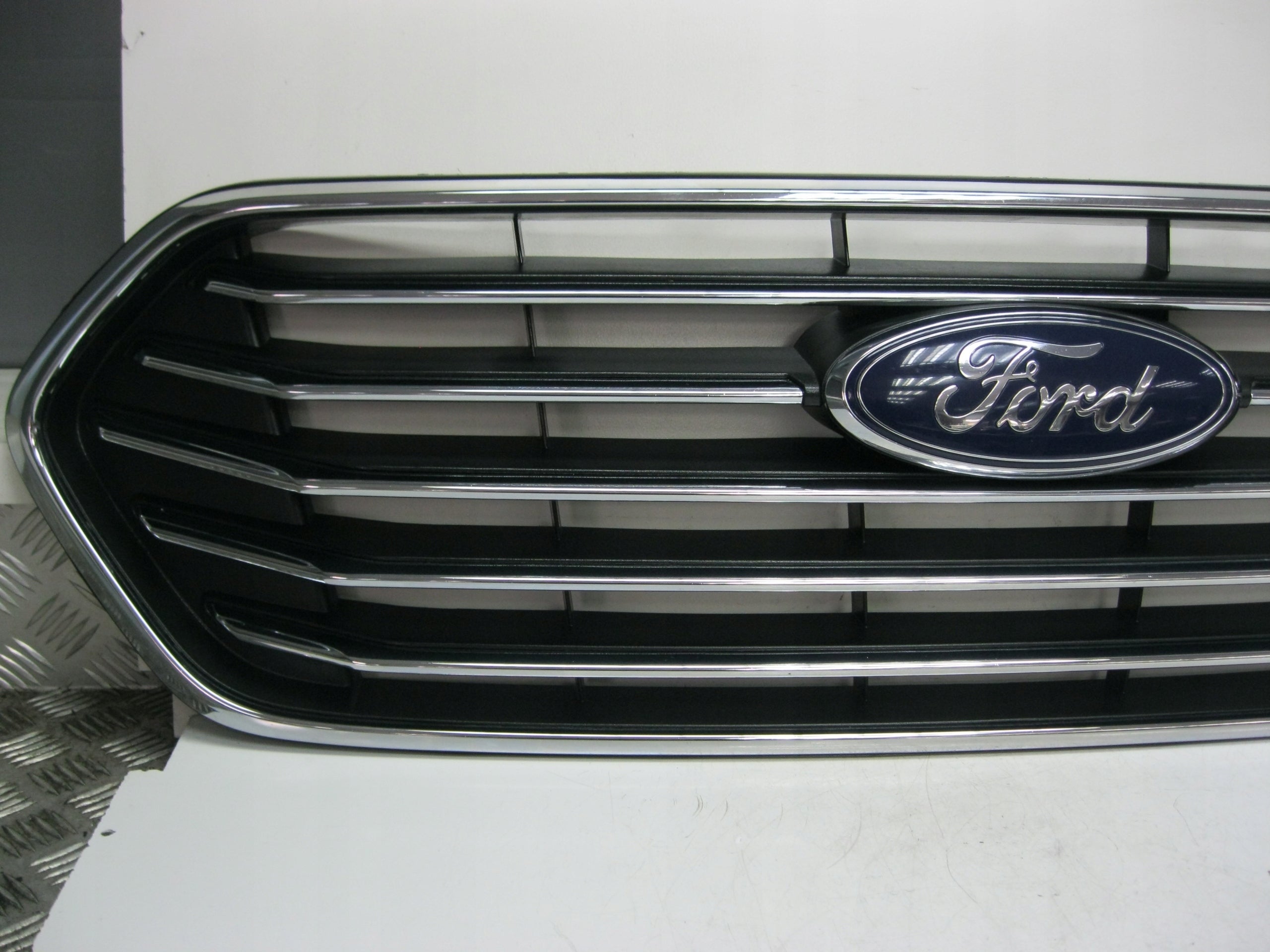 Kühlergrill Ford I 2 CUSTOM 1 FRONTGRILL JK2117B968CE Kühlergitter