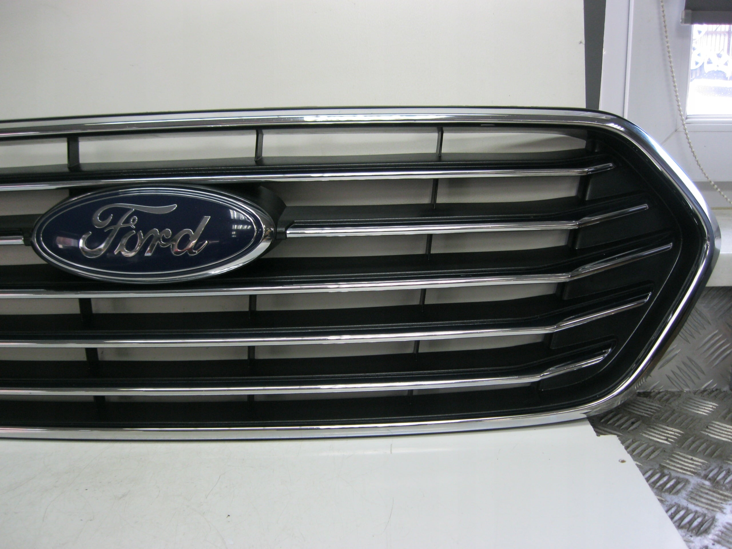 Kühlergrill Ford I 2 CUSTOM 1 FRONTGRILL JK2117B968CE Kühlergitter