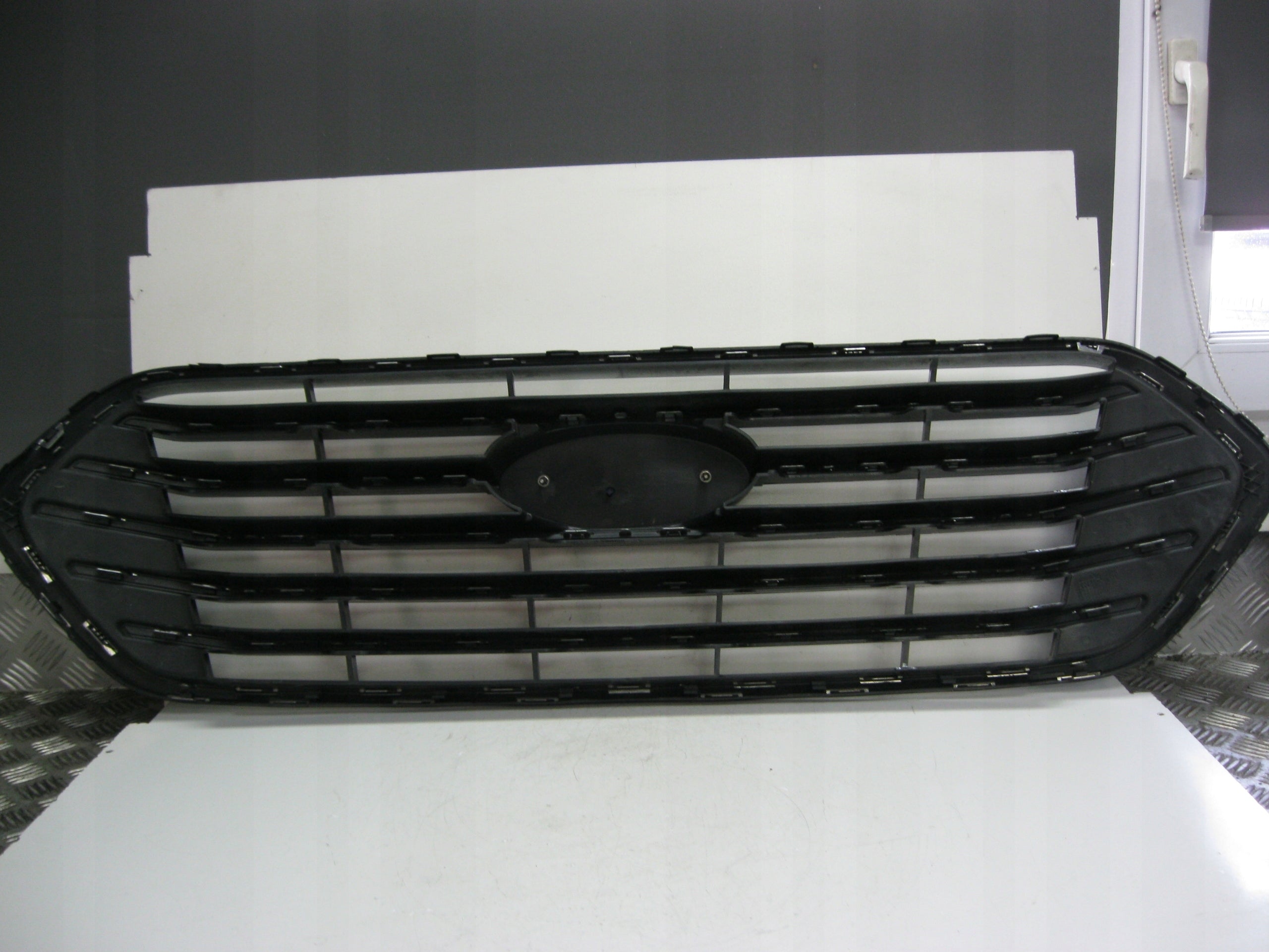 Kühlergrill Ford I 2 CUSTOM 1 FRONTGRILL JK2117B968CE Kühlergitter