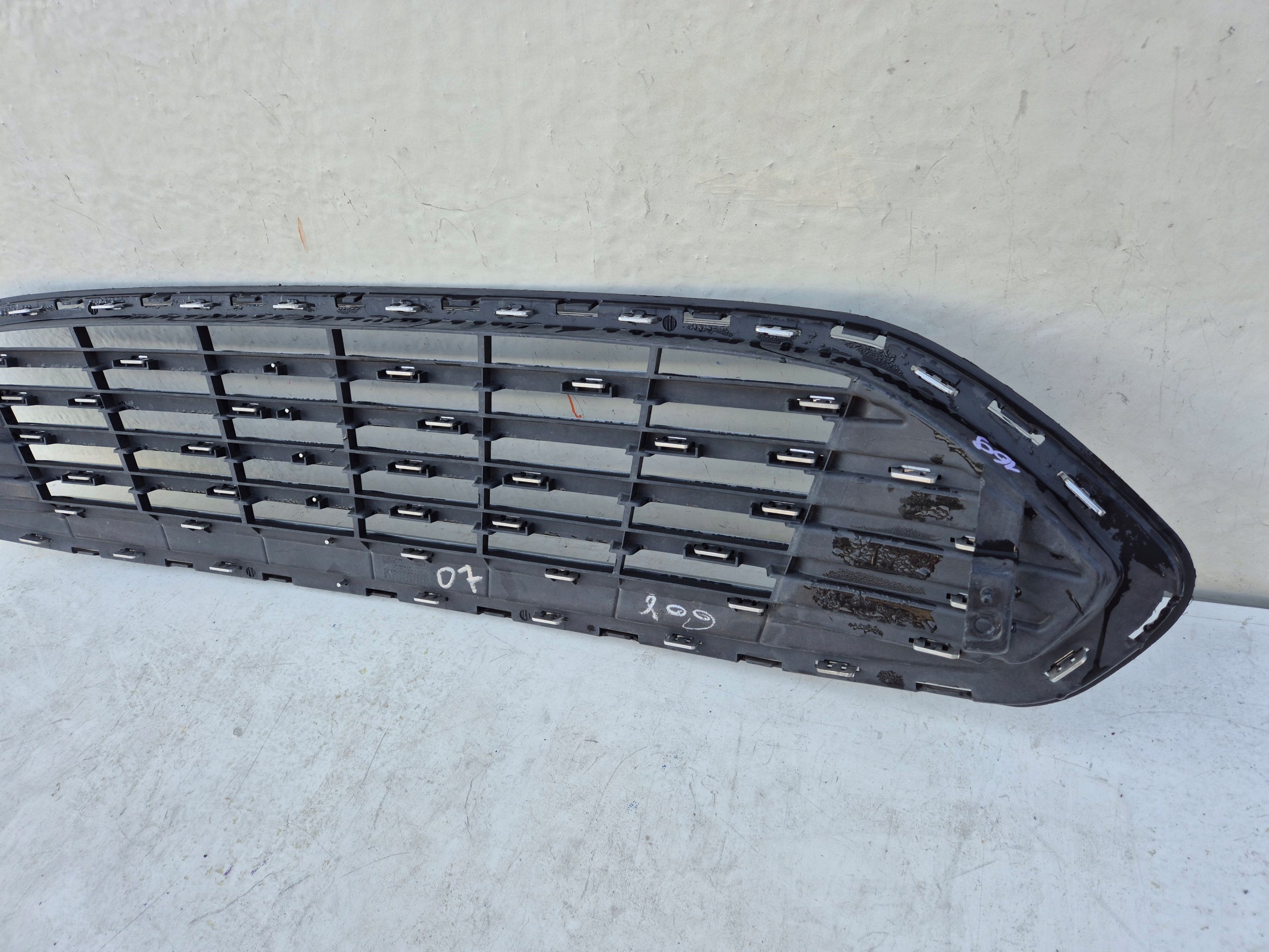 Kühlergrill Ford 2 1 FUSION 4 FRONTGRILL ds738150bdwk Kühlergitter