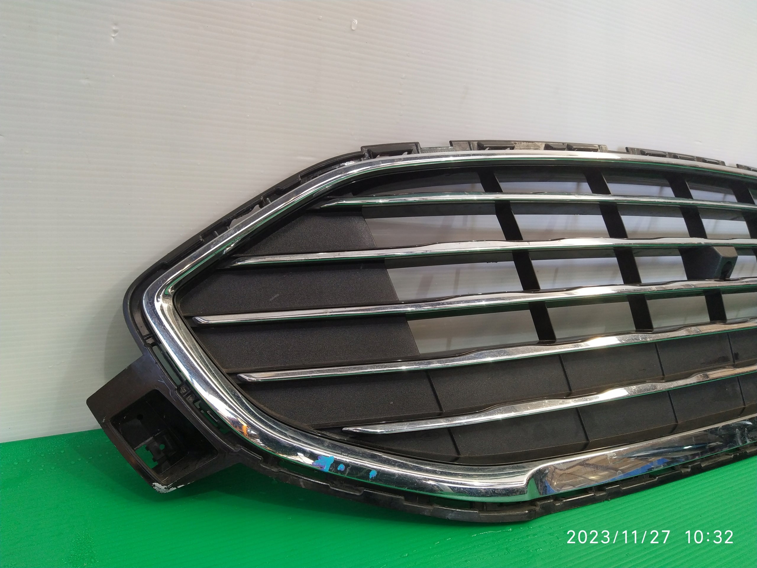 Kühlergrill Ford I GALAXY 2 4 FRONTGRILL LM2B8200AGRI Kühlergitter