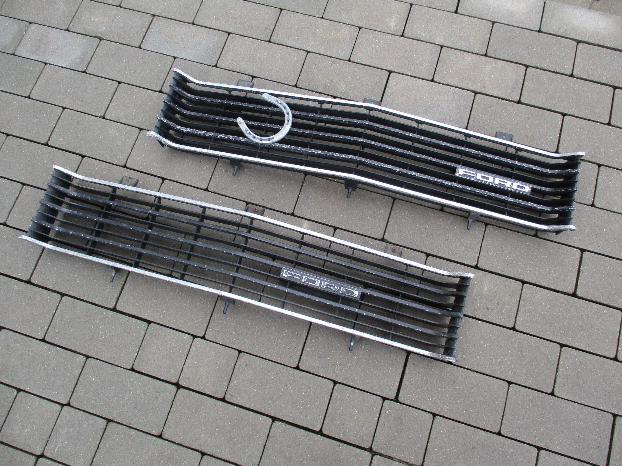 Kühlergrill Ford I 1 FRONTGRILL Kühlergitter