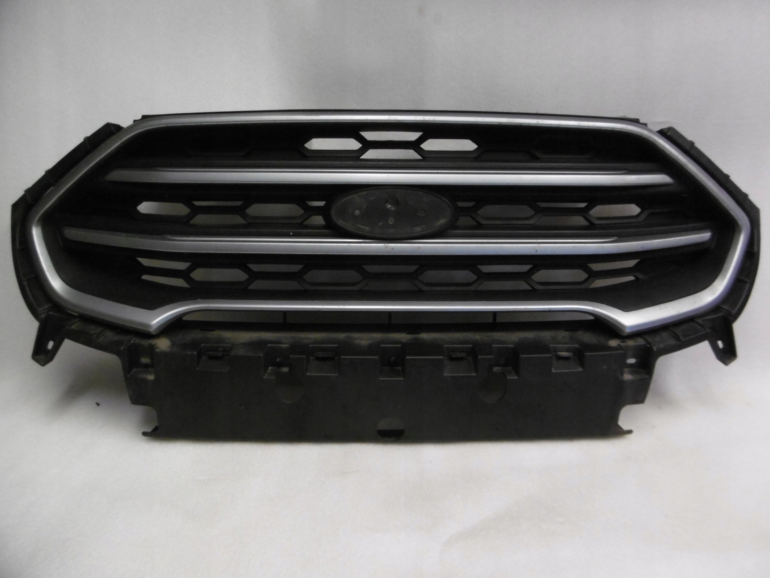  Calandre Ford II ECOSPORT FRONTGRILL BN1517B968EW calandre  product image