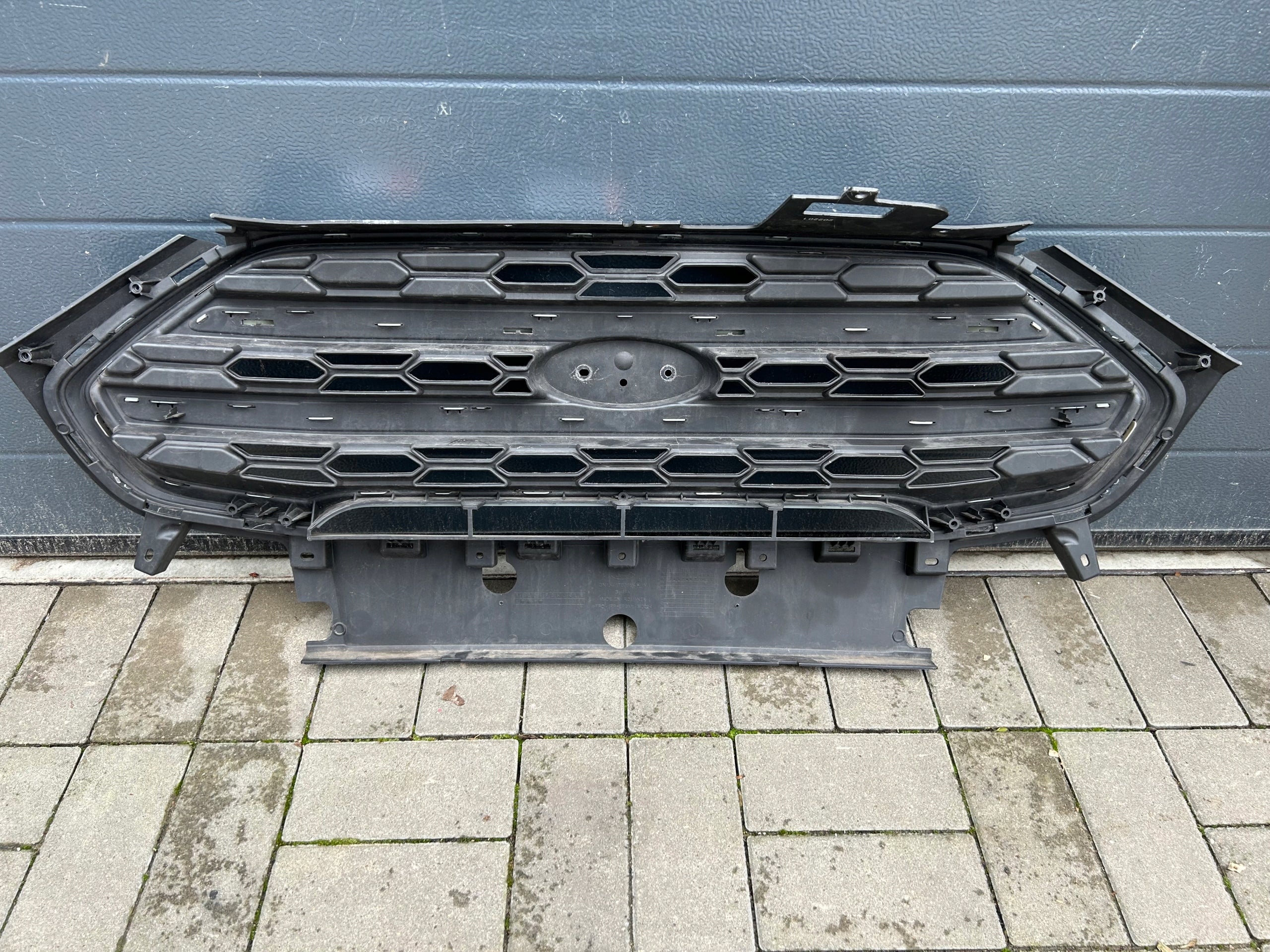 Kühlergrill Ford I 1 2 ECOSPORT FRONTGRILL rapa1721Ford Kühlergitter