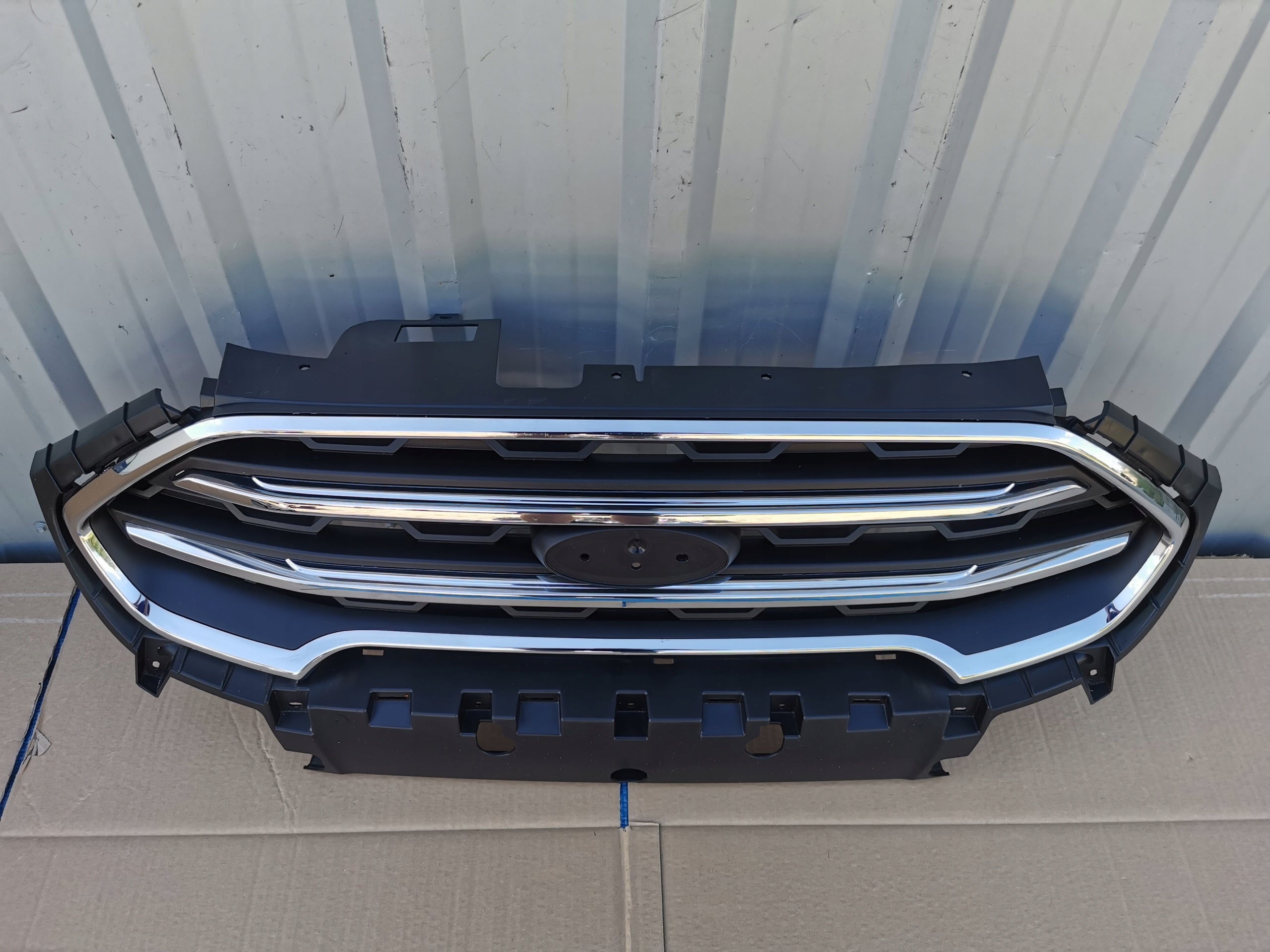 Kühlergrill Ford 1 II ECOSPORT FRONTGRILL GN1517B968EF Kühlergitter