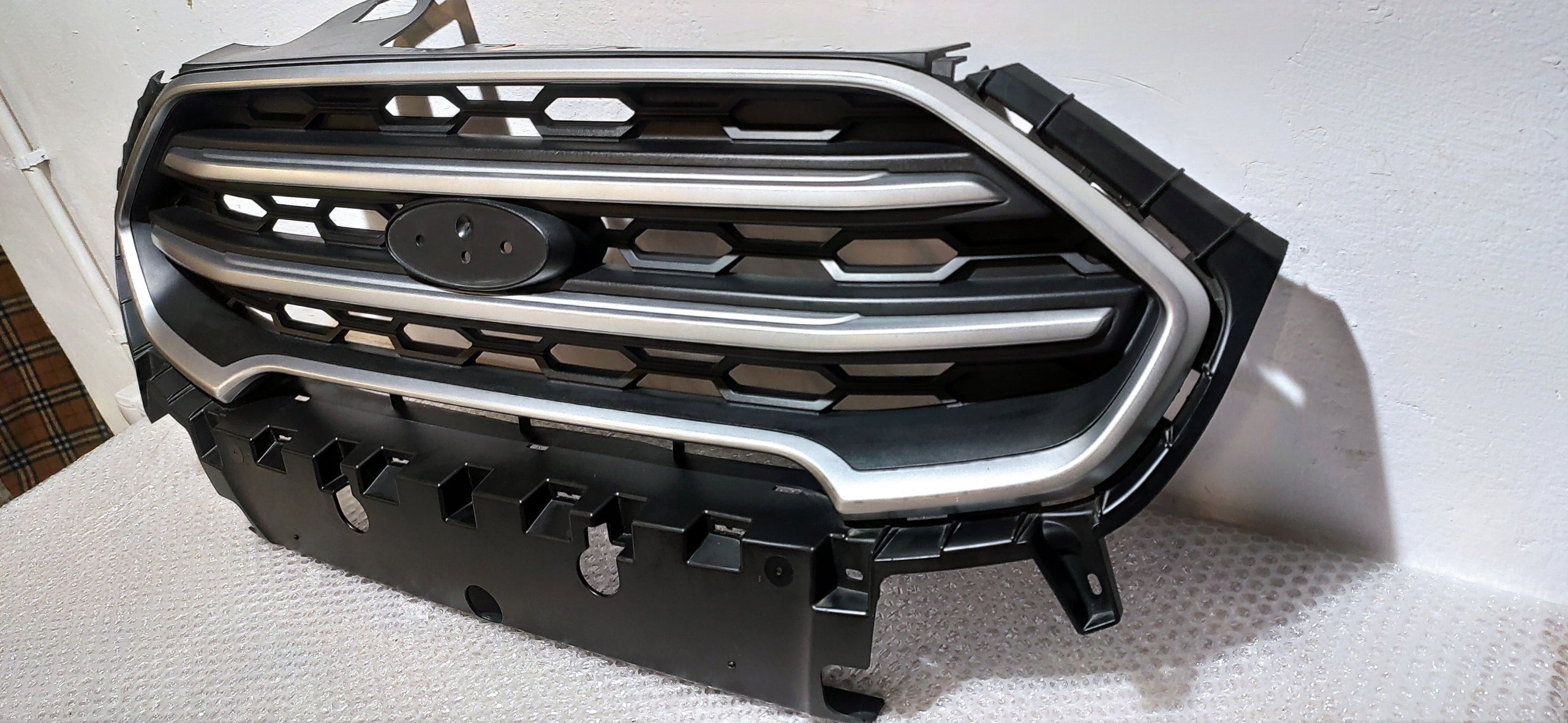 Kühlergrill Ford II 2 1 ECOSPORT FRONTGRILL GN1517B968E Kühlergitter