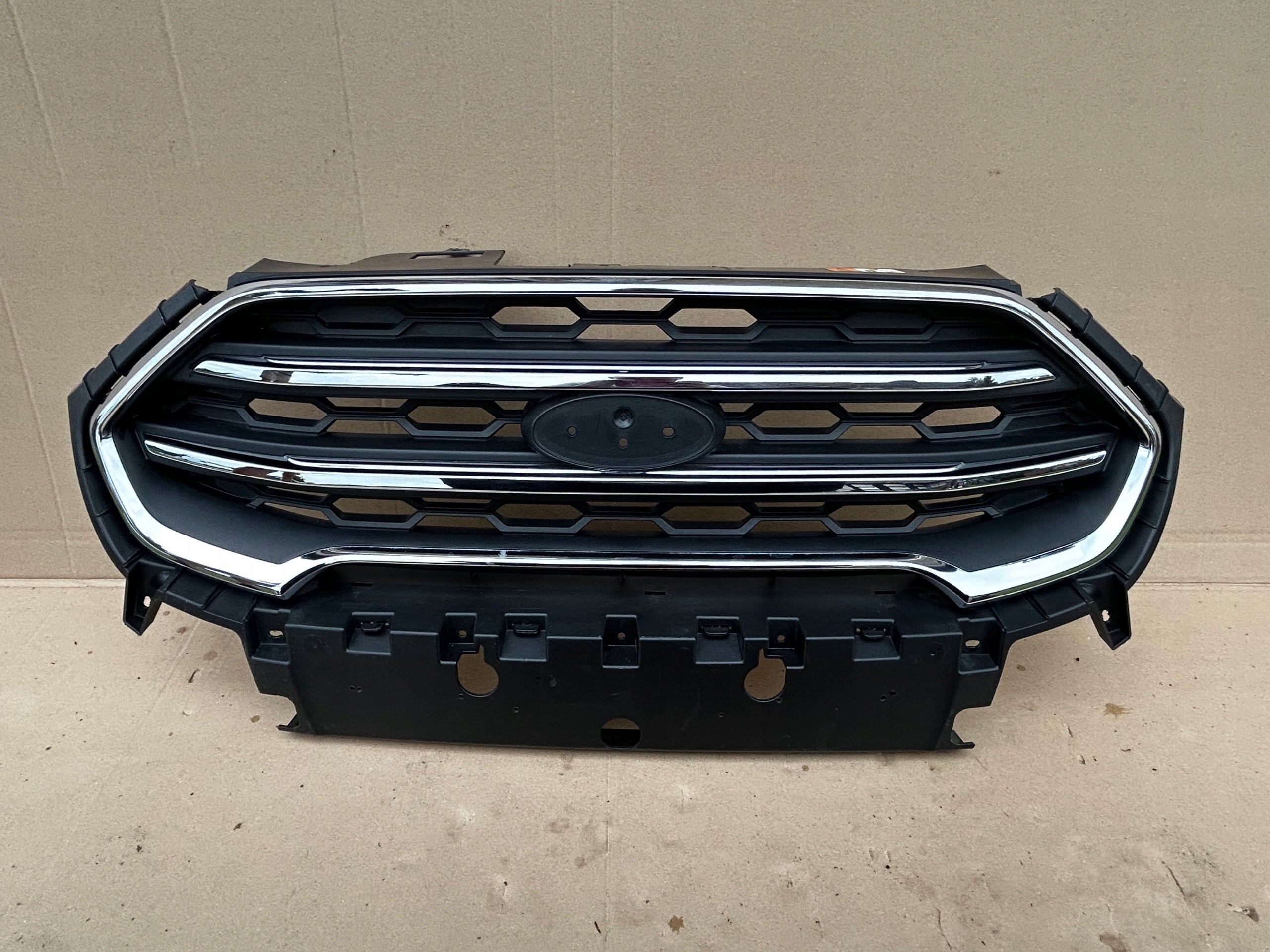  Calandre Ford I 1 2 ECOSPORT FRONTGRILL GN1517B968EW calandre  product image