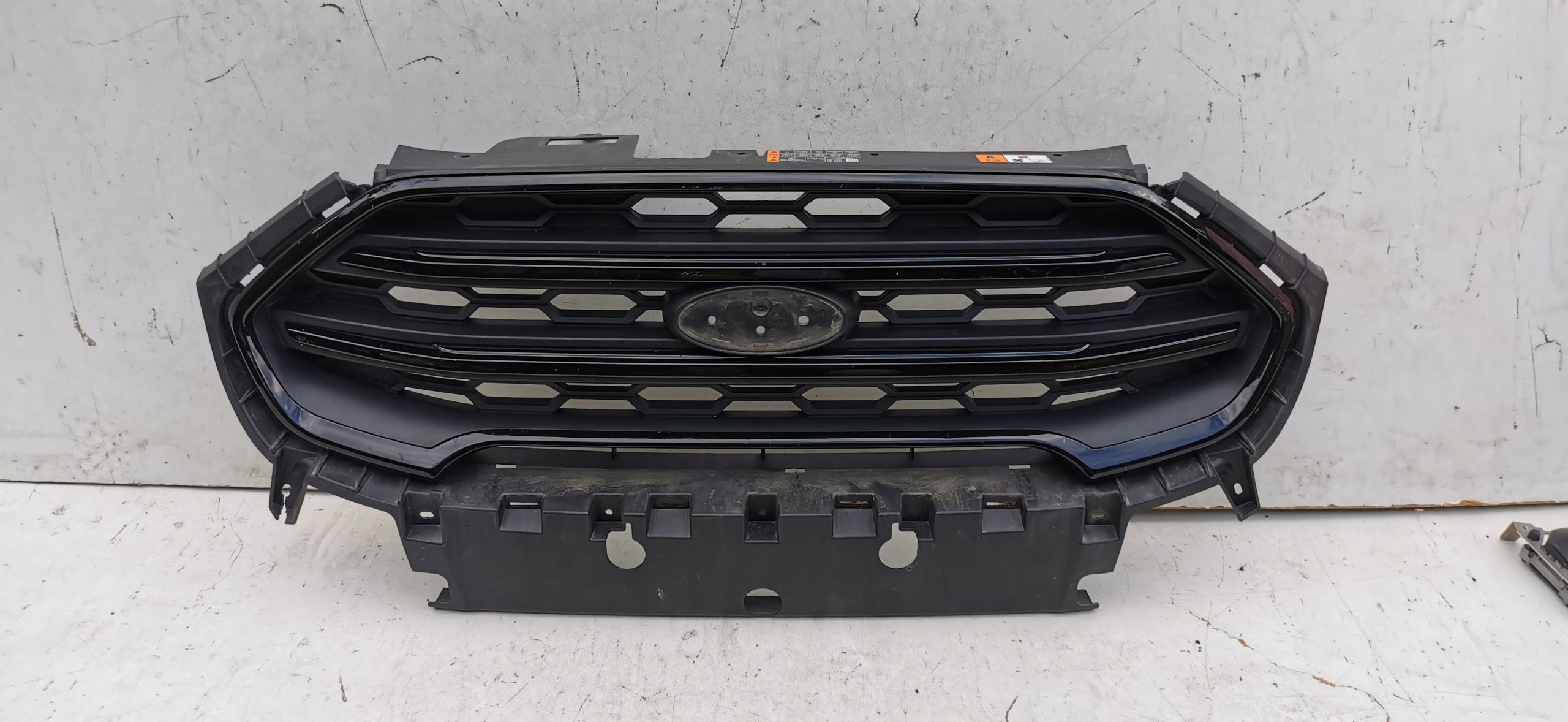 Kühlergrill Ford I 1 ECOSPORT FRONTGRILL GN1517B968 Kühlergitter