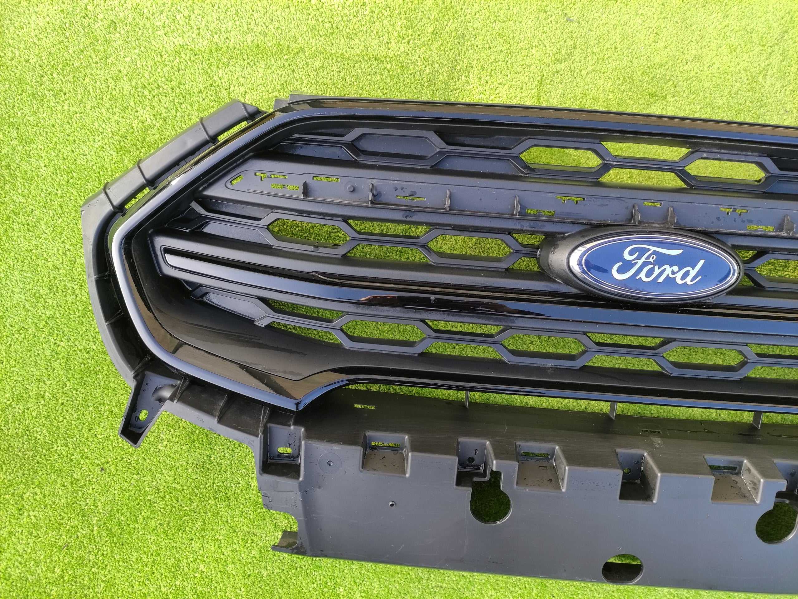 Kühlergrill Ford II 1 ECOSPORT FRONTGRILL GN1517B968E Kühlergitter