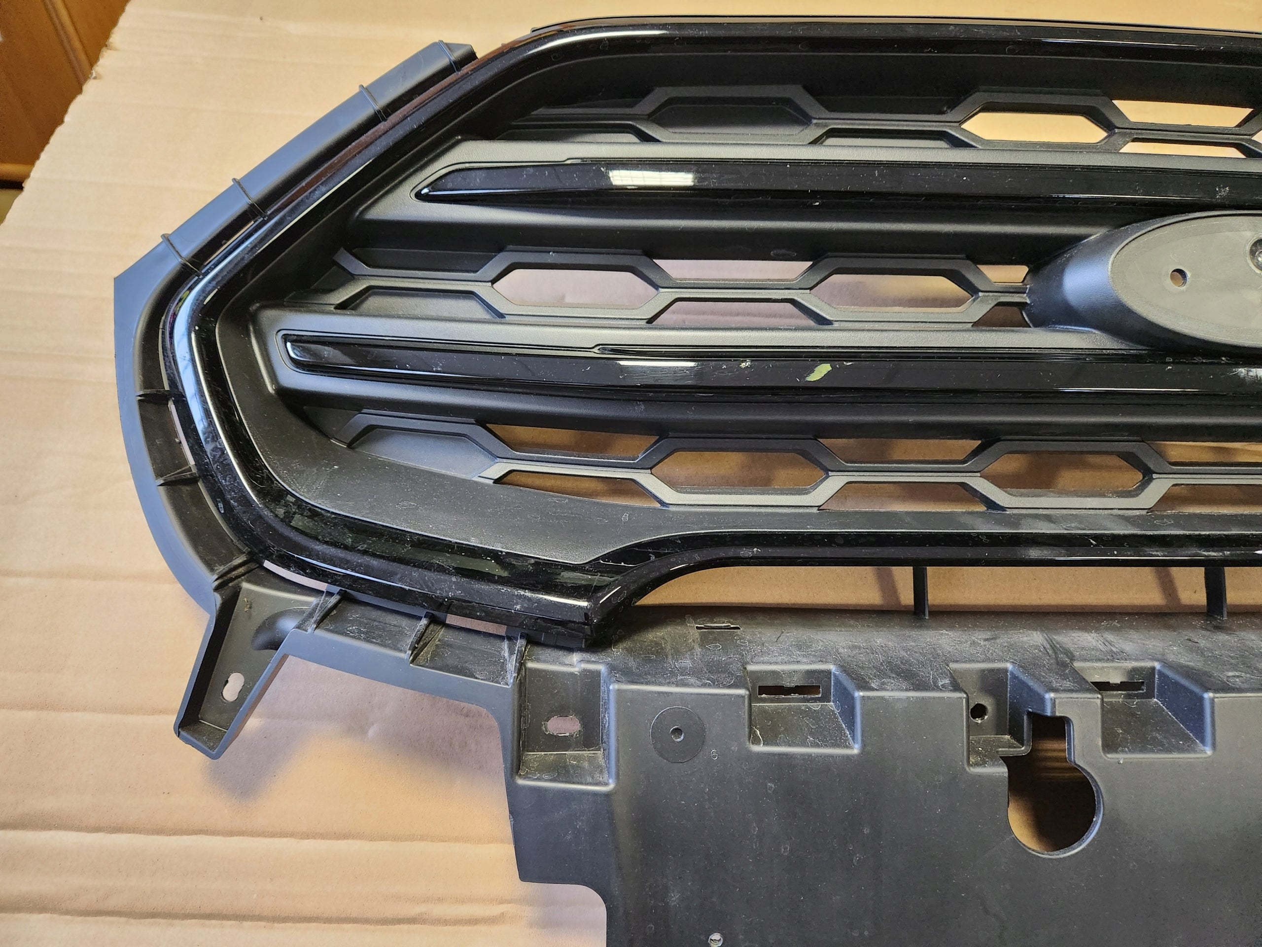 Kühlergrill Ford II 1 2 ECOSPORT FRONTGRILL GN1517B968EW Kühlergitter