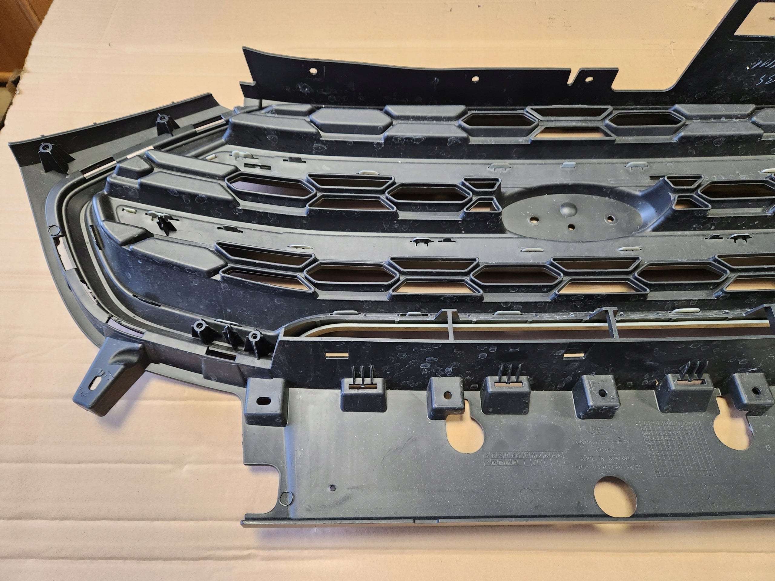 Kühlergrill Ford II 1 2 ECOSPORT FRONTGRILL GN1517B968EW Kühlergitter