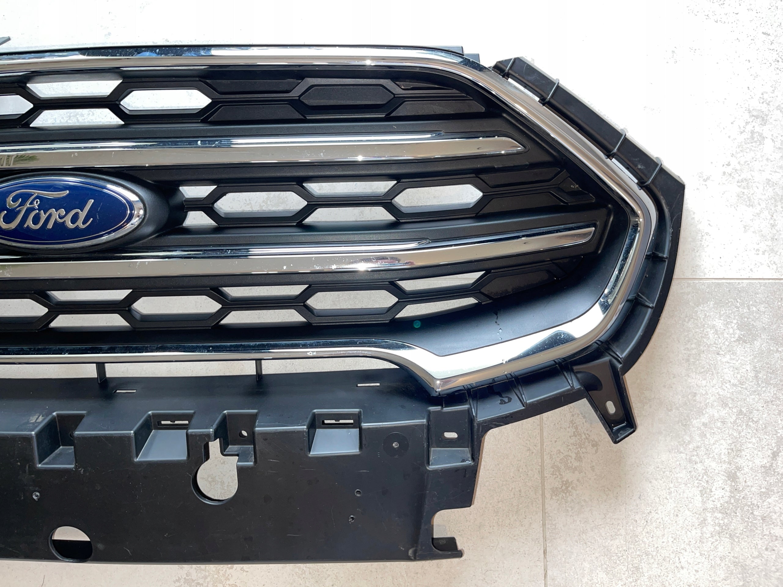 Kühlergrill Ford II 2 1 ECOSPORT FRONTGRILL GN1517B968gr Kühlergitter