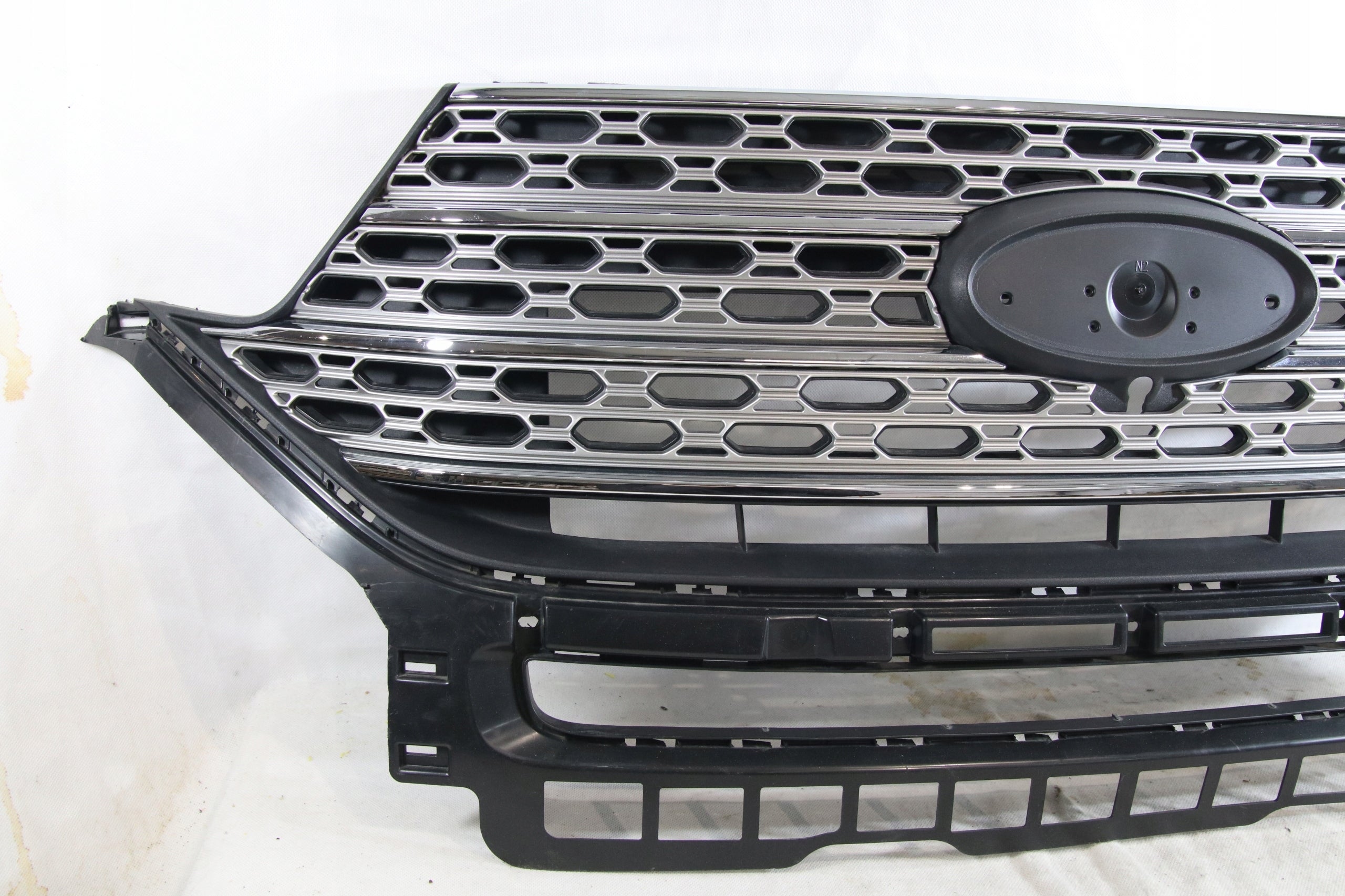 Kühlergrill Ford EXPLORER 2 1 I 4 FRONTGRILL Kühlergitter