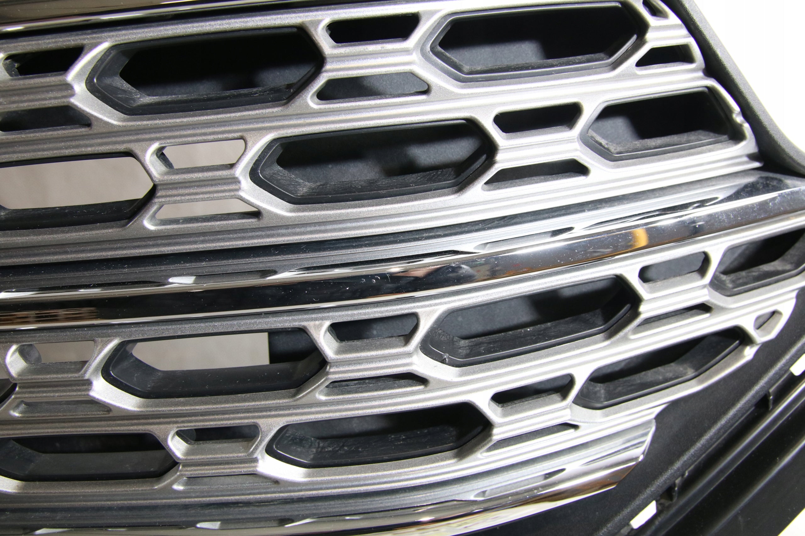 Kühlergrill Ford EXPLORER 2 1 I 4 FRONTGRILL Kühlergitter