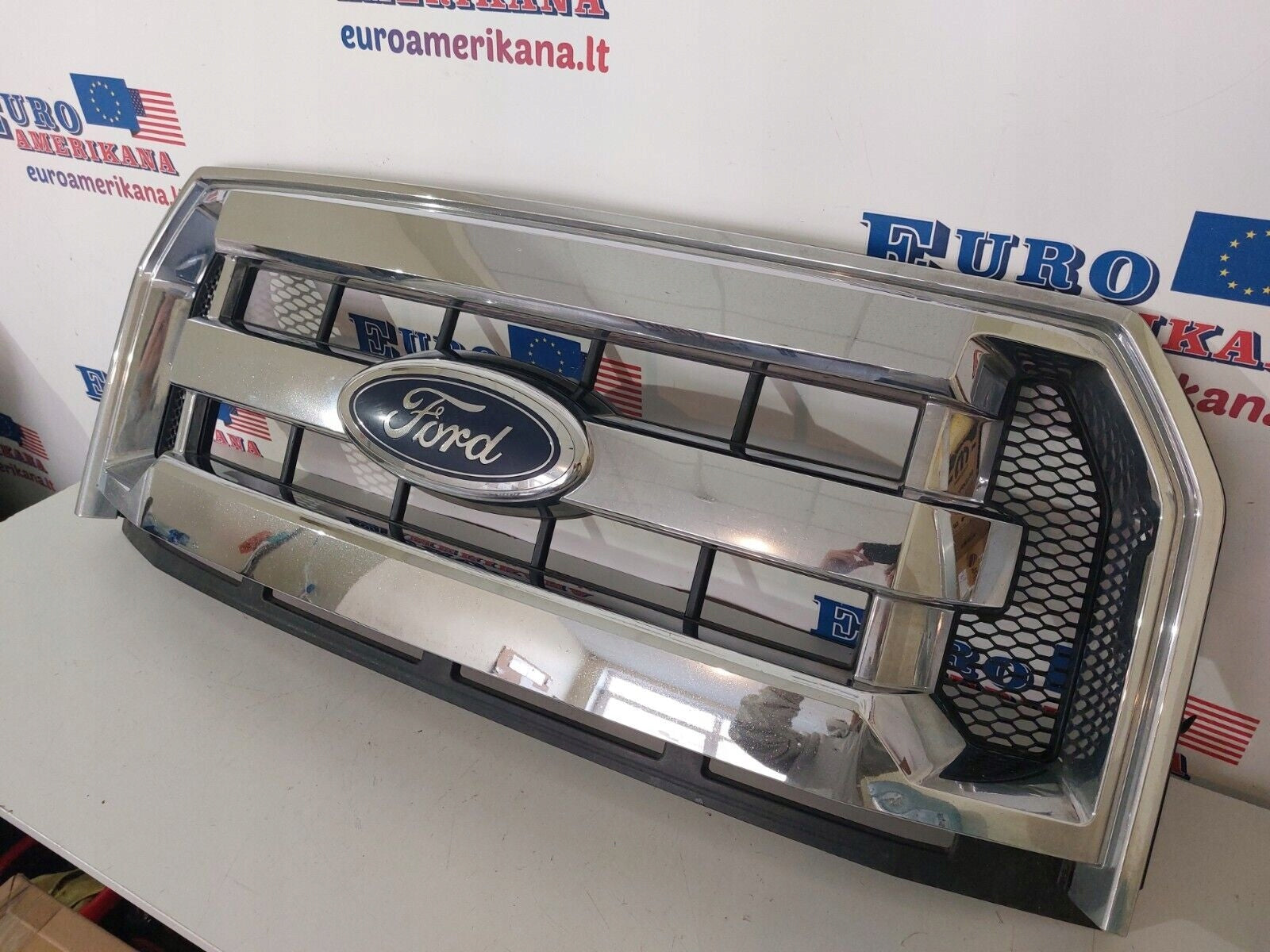 Kühlergrill Ford I 3 2 F150 FRONTGRILL FL3Z8200DACP Kühlergitter