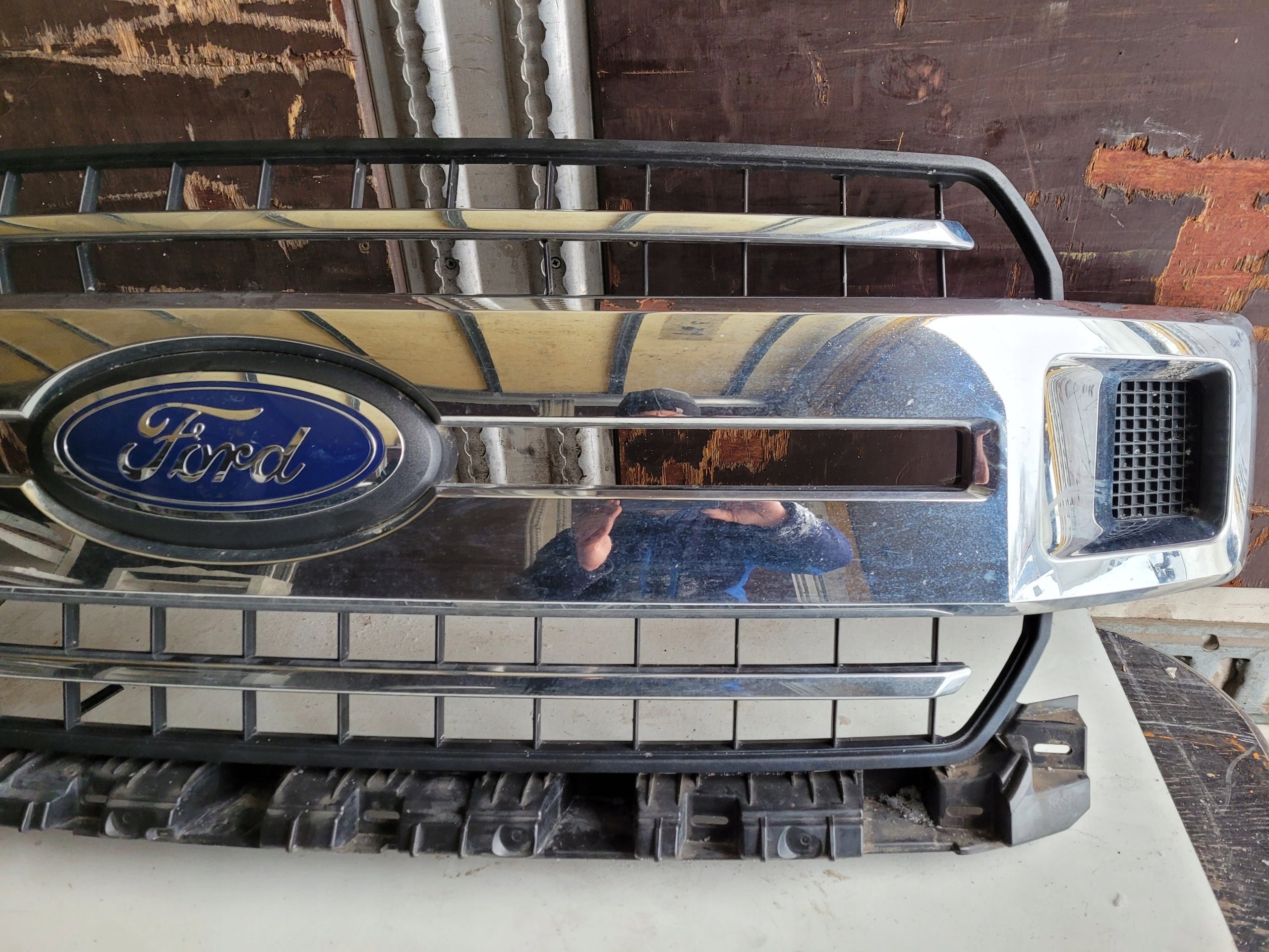 Kühlergrill Ford 3 2 I 4 F150 FRONTGRILL JL348200DE Kühlergitter