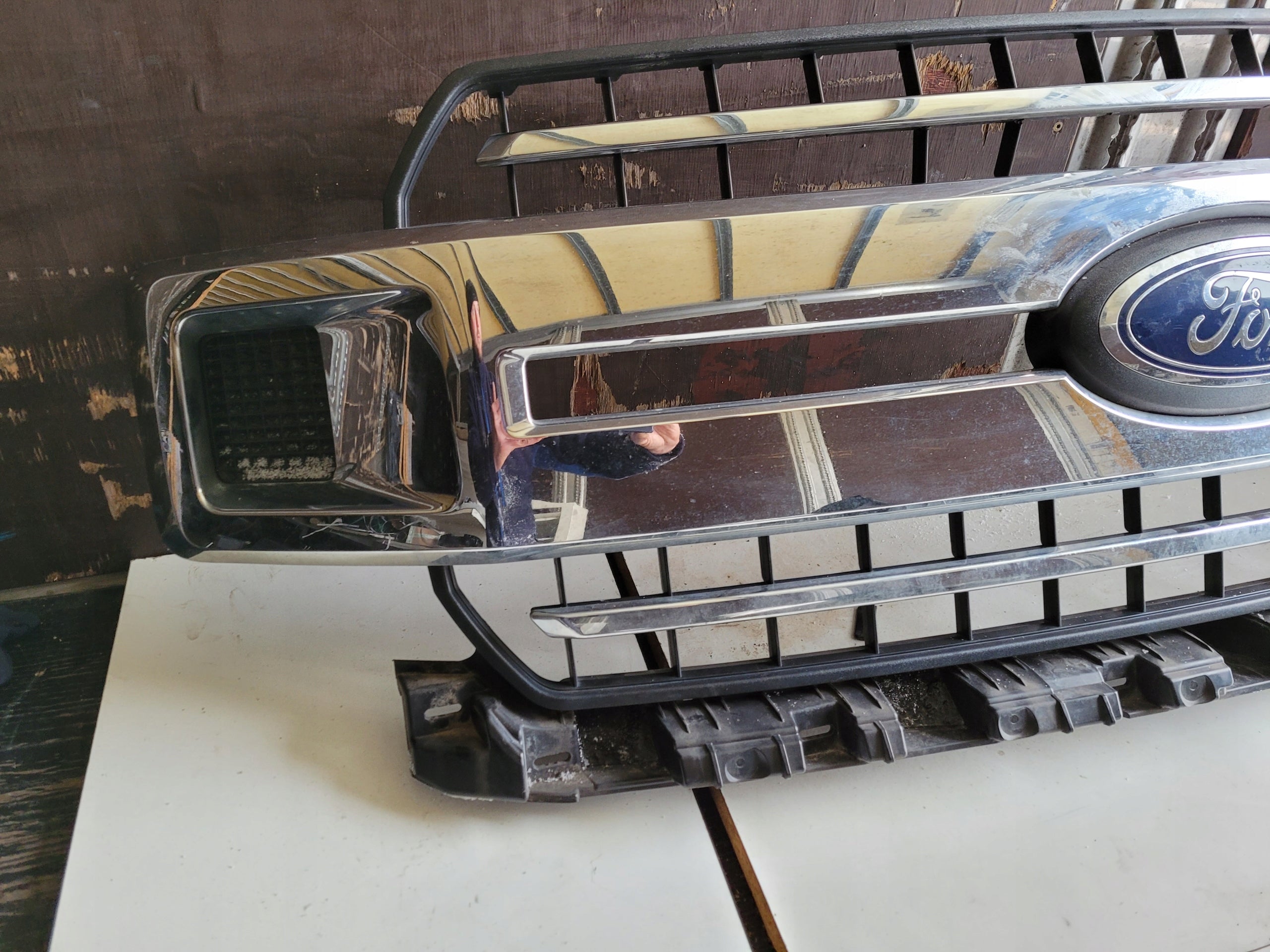 Kühlergrill Ford 3 2 I 4 F150 FRONTGRILL JL348200DE Kühlergitter