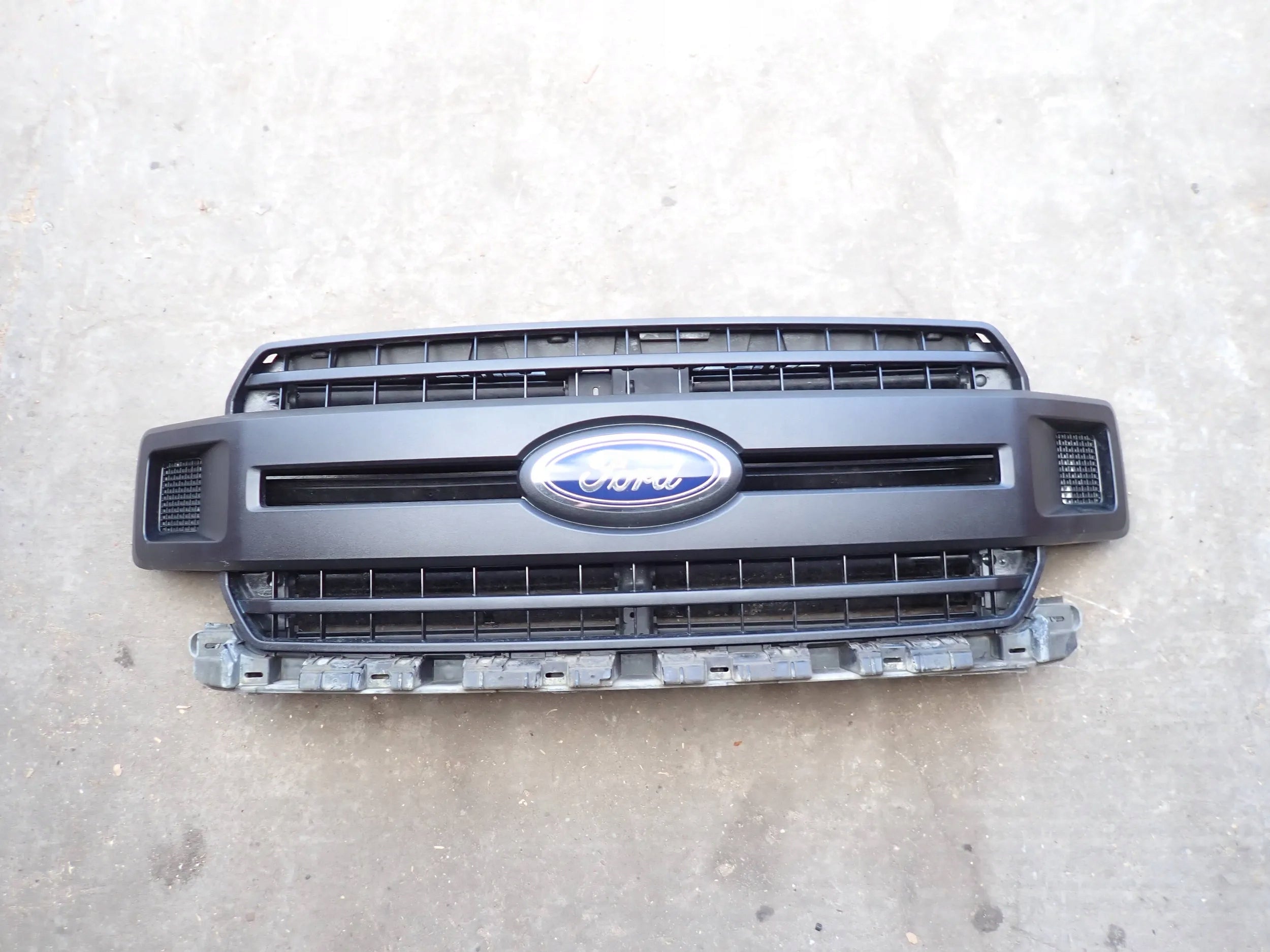 Kühlergrill Ford I 2 F150 FRONTGRILL JL3Z8200ABab Kühlergitter