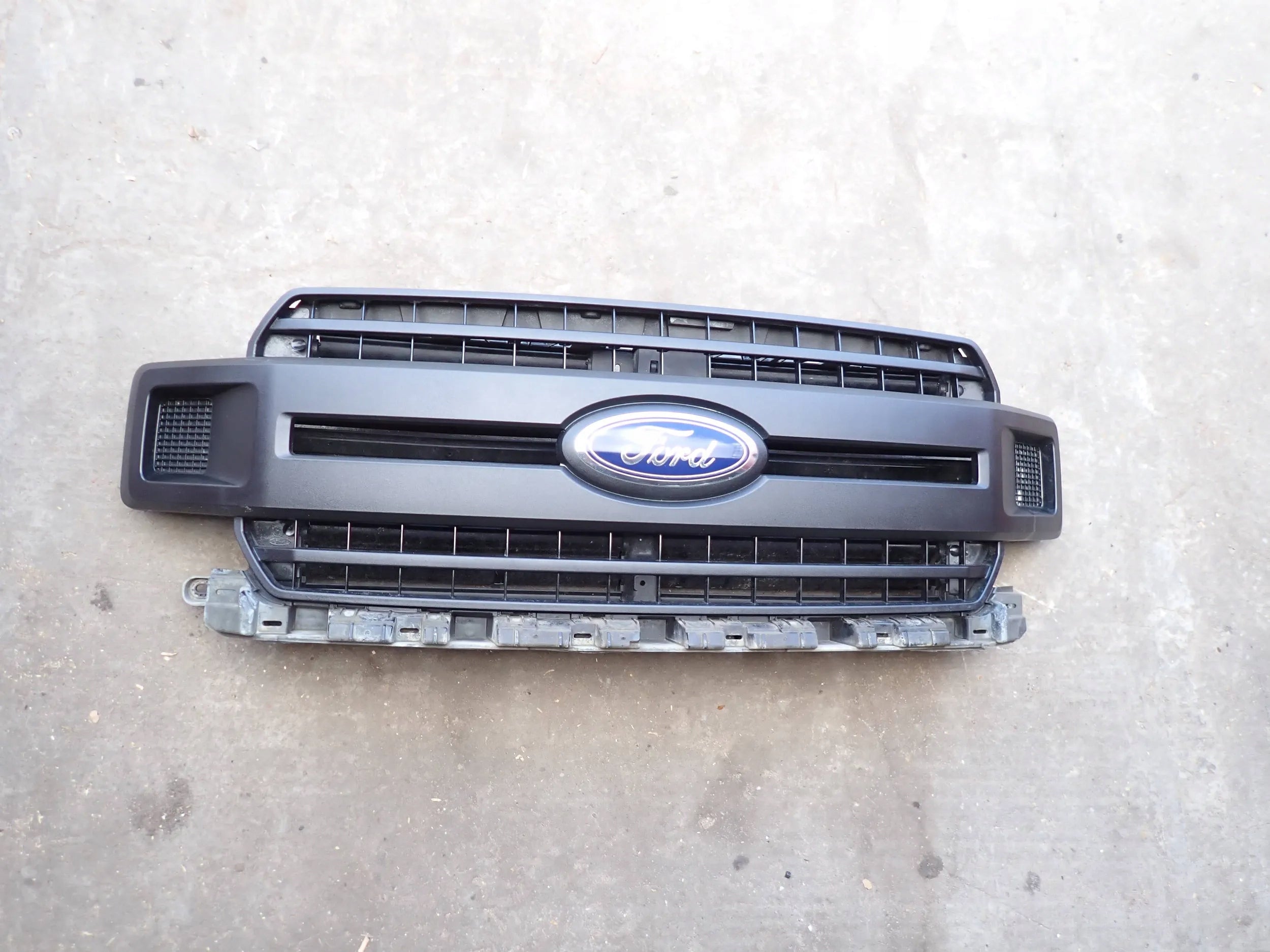 Kühlergrill Ford I 2 F150 FRONTGRILL JL3Z8200ABab Kühlergitter