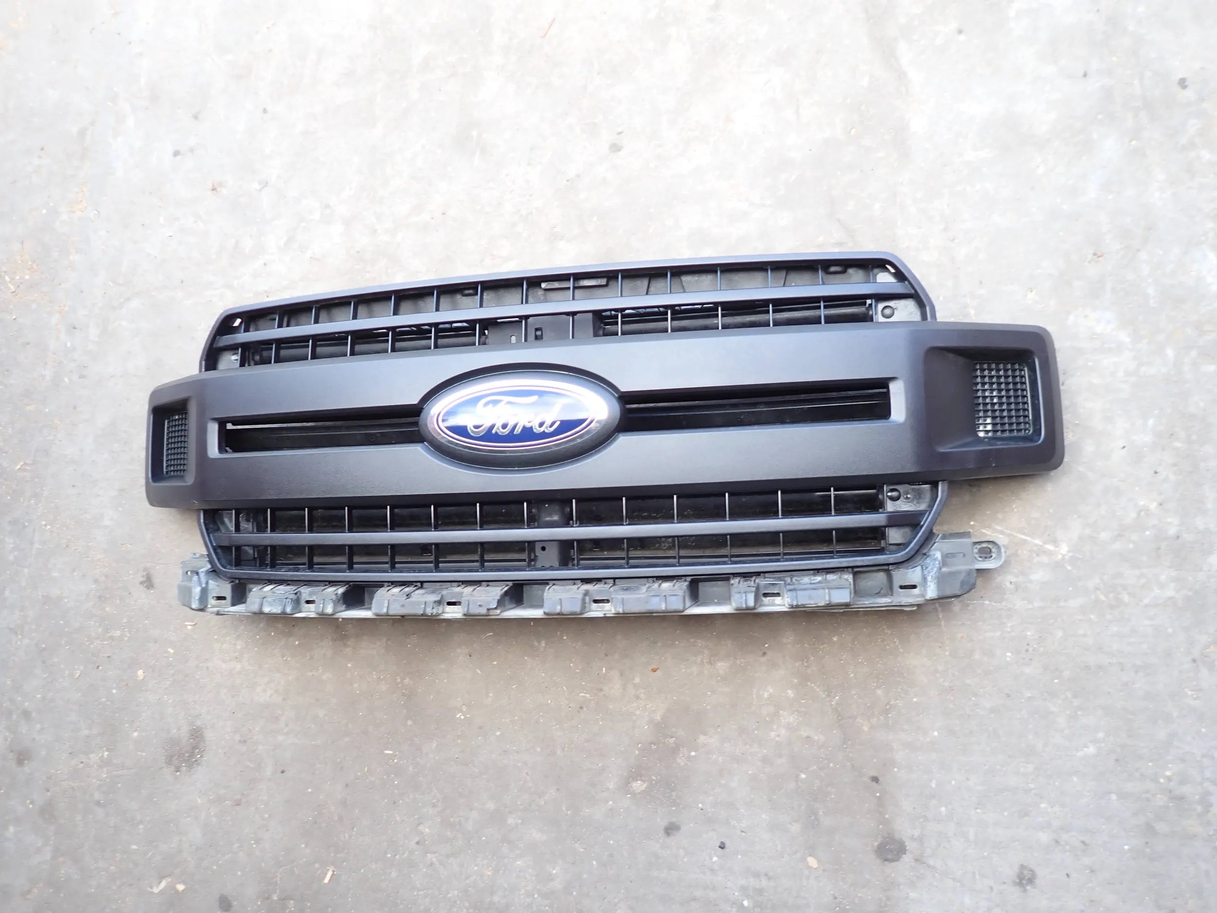 Kühlergrill Ford I 2 F150 FRONTGRILL JL3Z8200ABab Kühlergitter