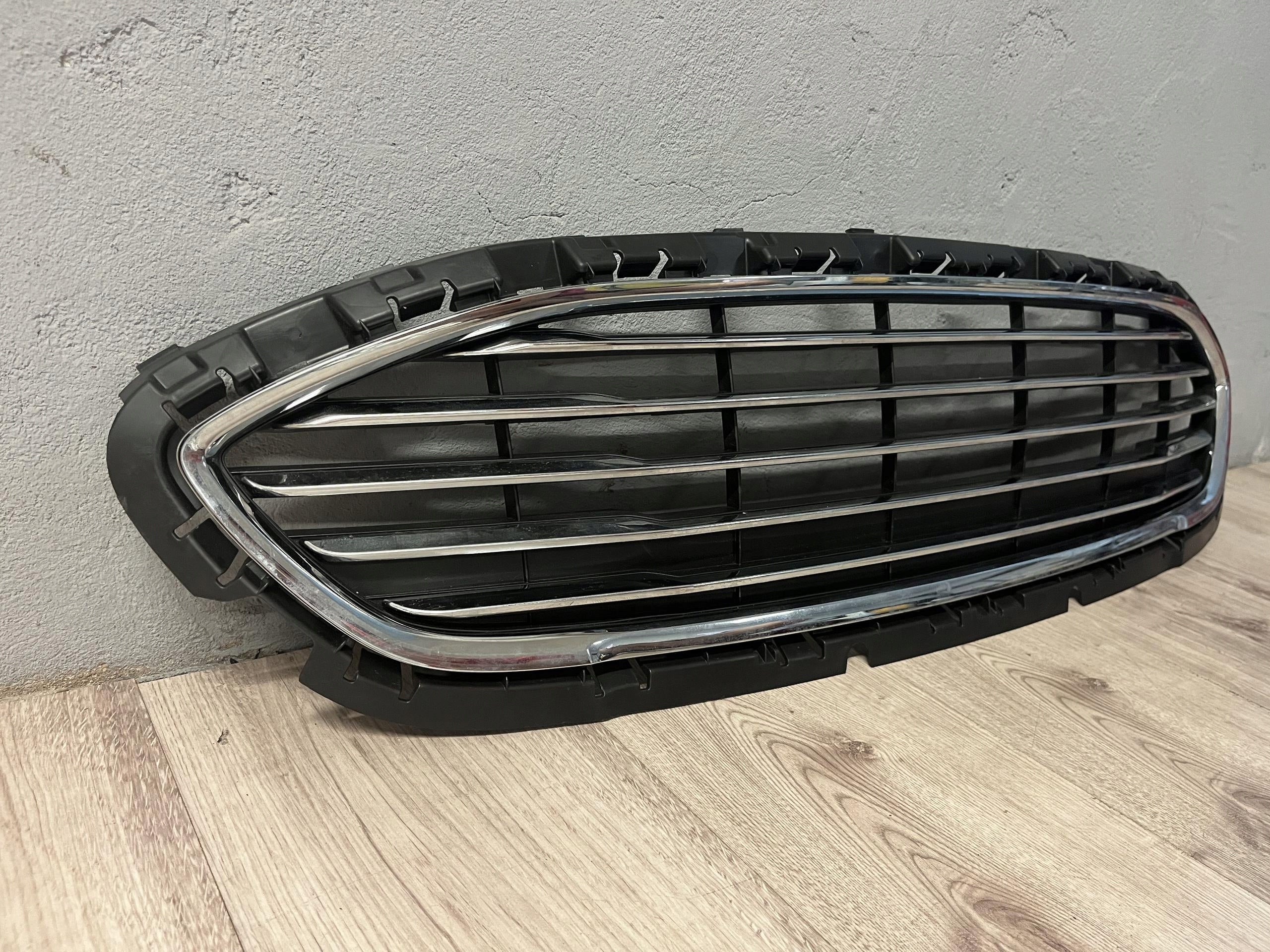 Kühlergrill Ford FIESTA 1 2 FRONTGRILL H1BB8200BFOR Kühlergitter