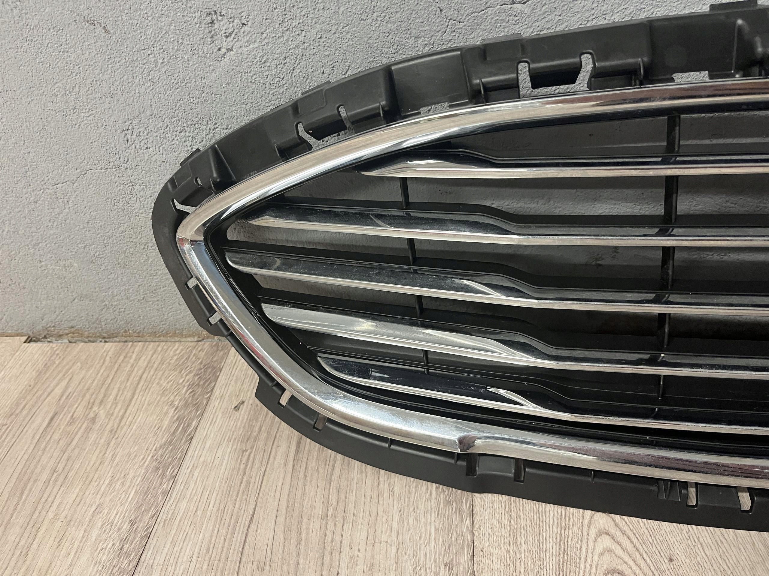 Kühlergrill Ford FIESTA 1 2 FRONTGRILL H1BB8200BFOR Kühlergitter