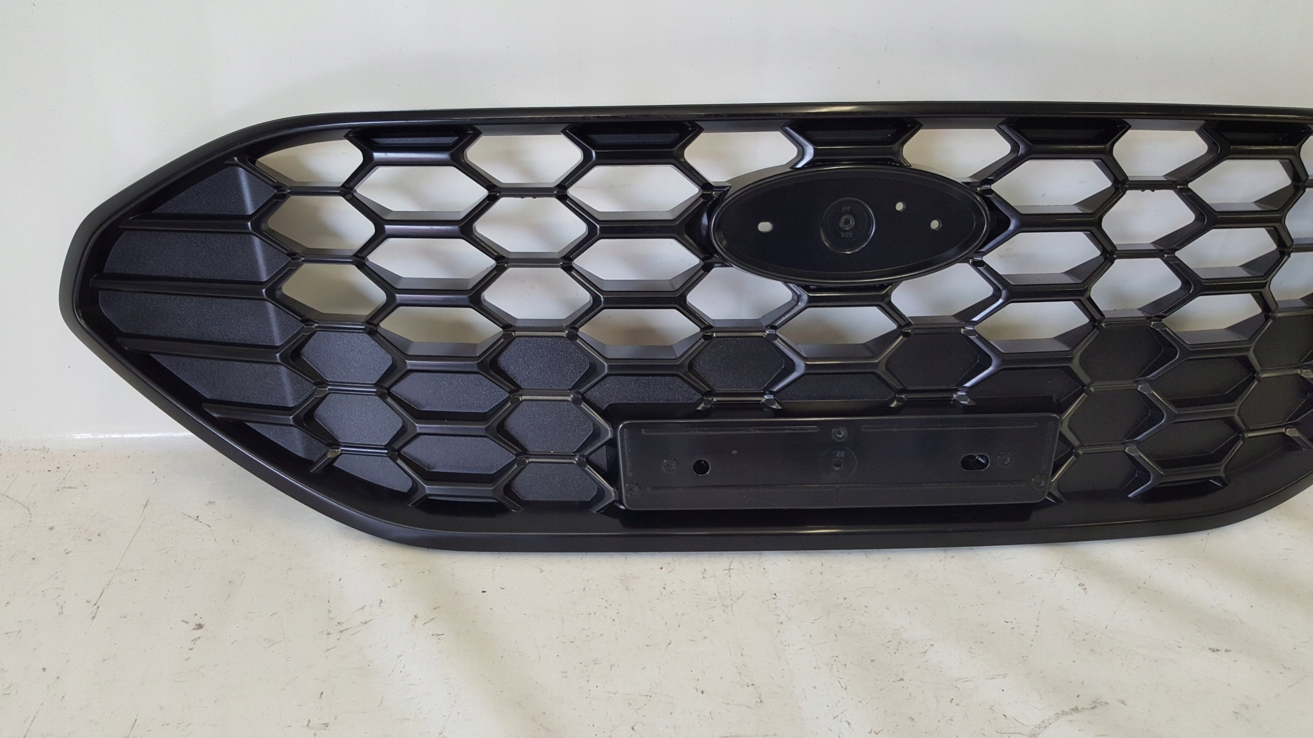 Kühlergrill Ford FIESTA 1 2 FRONTGRILL NX7B8200TNX7 Kühlergitter