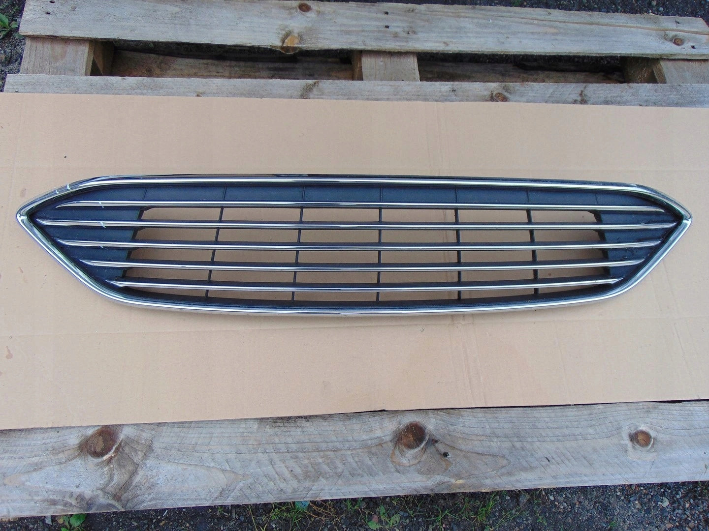 Kühlergrill Ford 3 I 1 4 FOCUS FRONTGRILL Kühlergitter