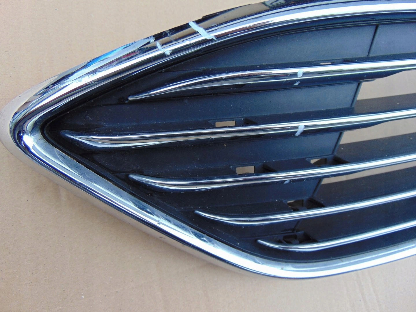 Kühlergrill Ford 3 I 1 4 FOCUS FRONTGRILL Kühlergitter