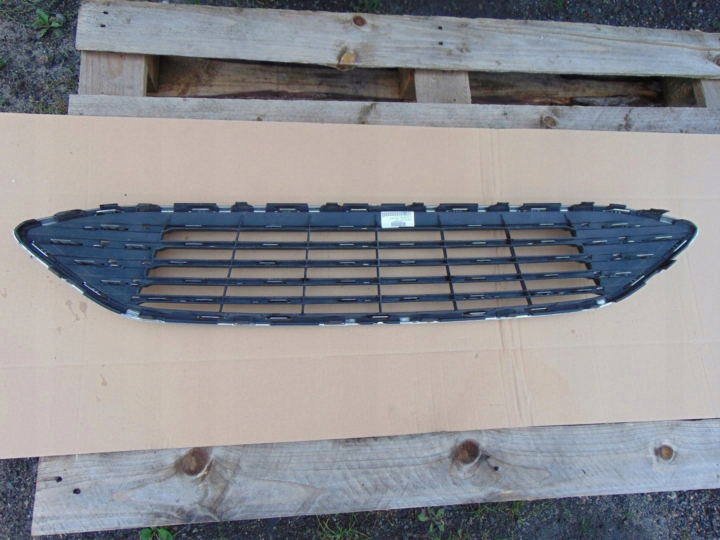 Kühlergrill Ford 3 I 1 4 FOCUS FRONTGRILL Kühlergitter