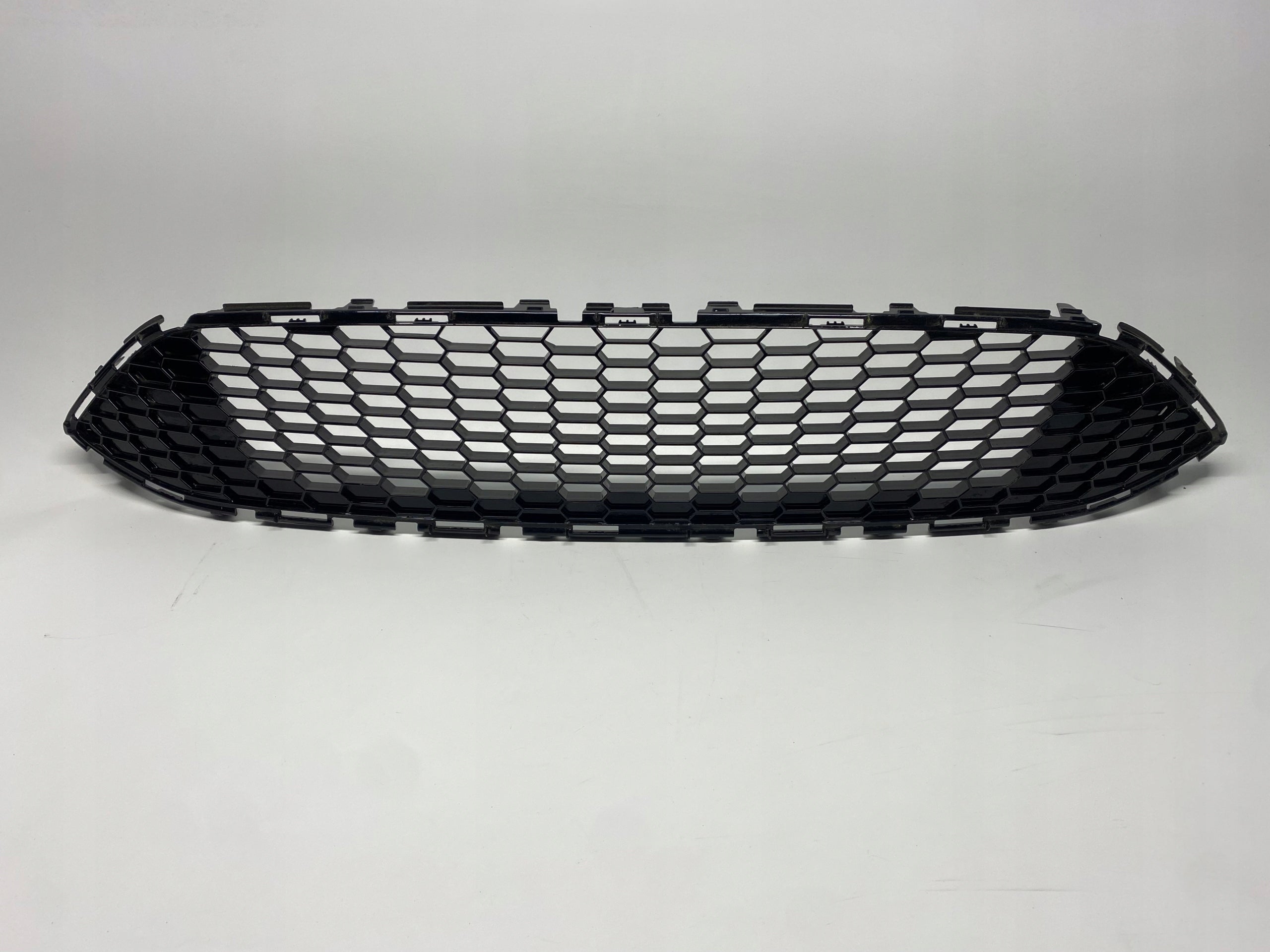 Kühlergrill Ford 3 2 I 1 FOCUS FRONTGRILL F1EJ8200A1kr Kühlergitter