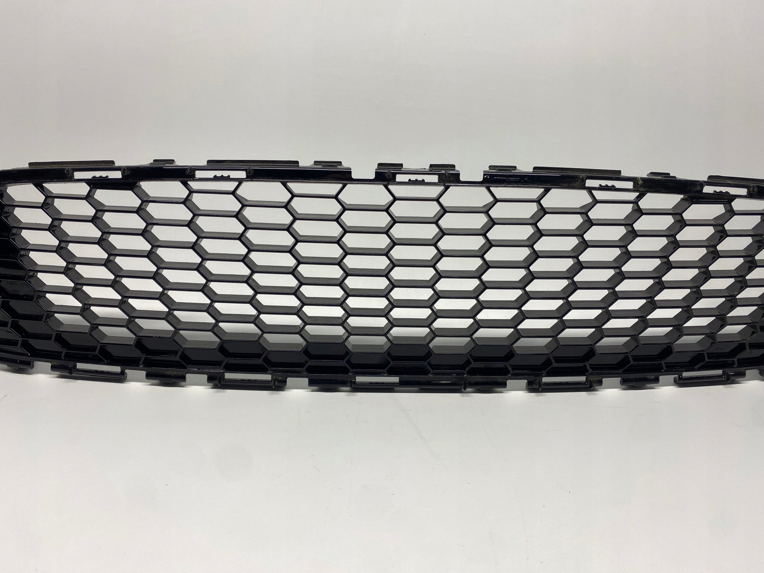 Kühlergrill Ford 3 2 I 1 FOCUS FRONTGRILL F1EJ8200A1kr Kühlergitter