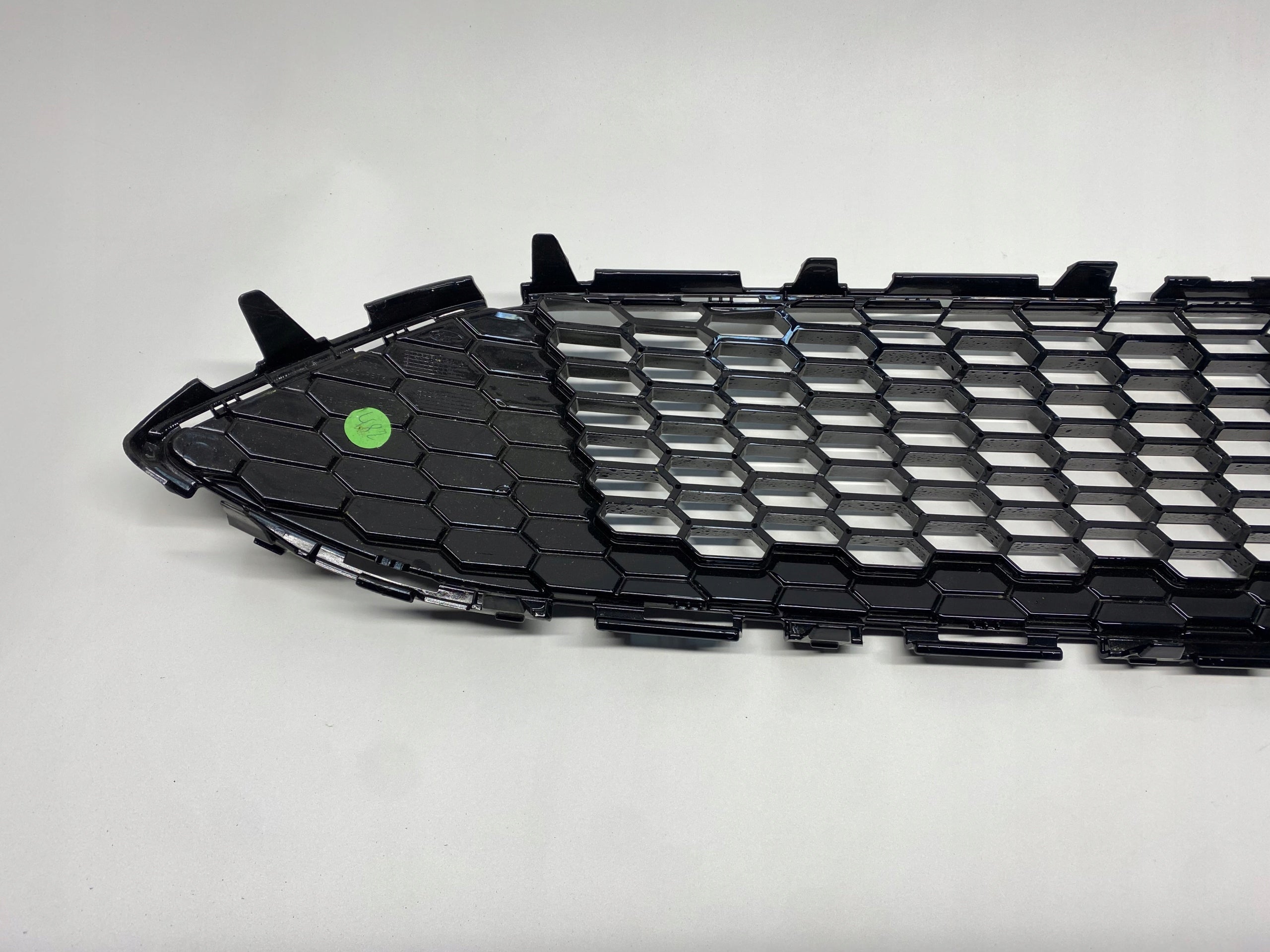 Kühlergrill Ford 3 2 I 1 FOCUS FRONTGRILL F1EJ8200A1kr Kühlergitter